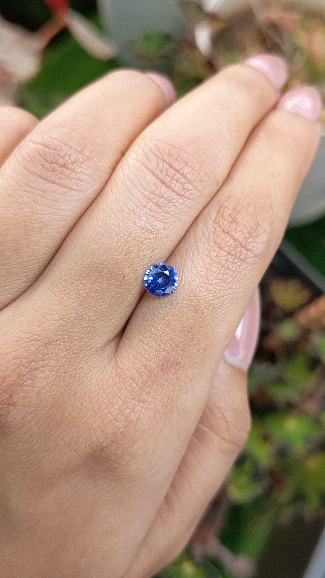 0.83 Ct. Blue Sapphire from Ceylon (Sri Lanka) Size Video