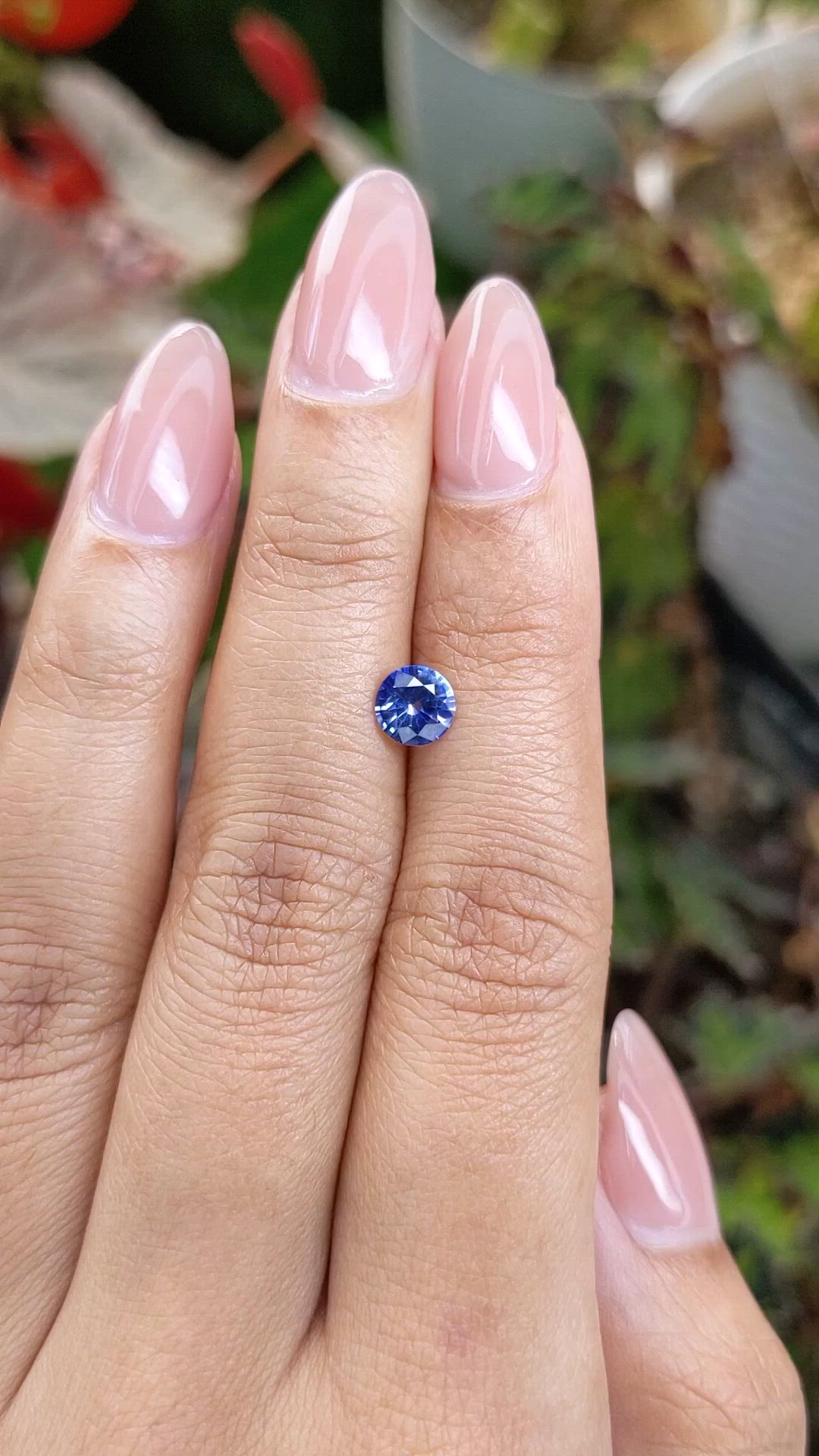 0.83 Ct. Blue Sapphire from Ceylon (Sri Lanka) Size Video