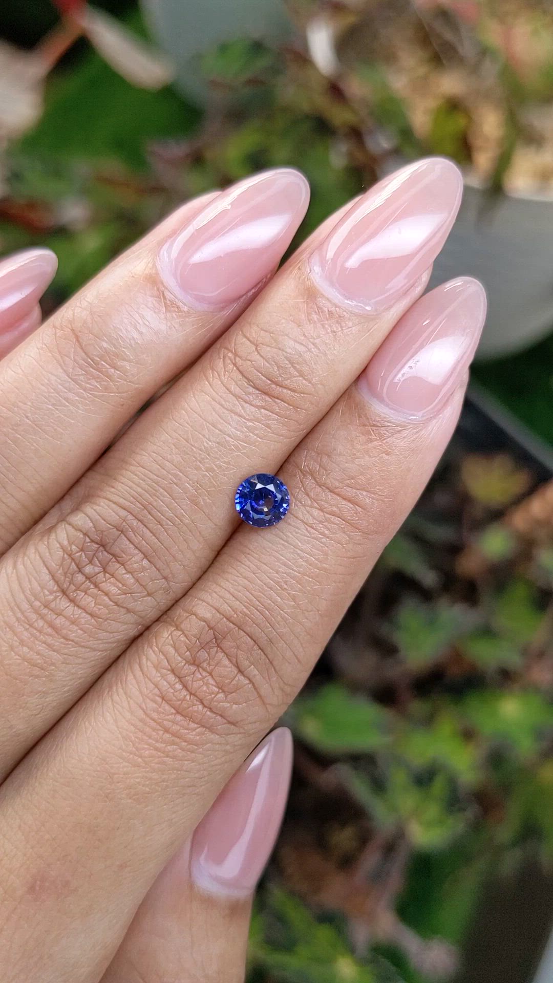 0.83 Ct. Blue Sapphire from Ceylon (Sri Lanka) Size Video