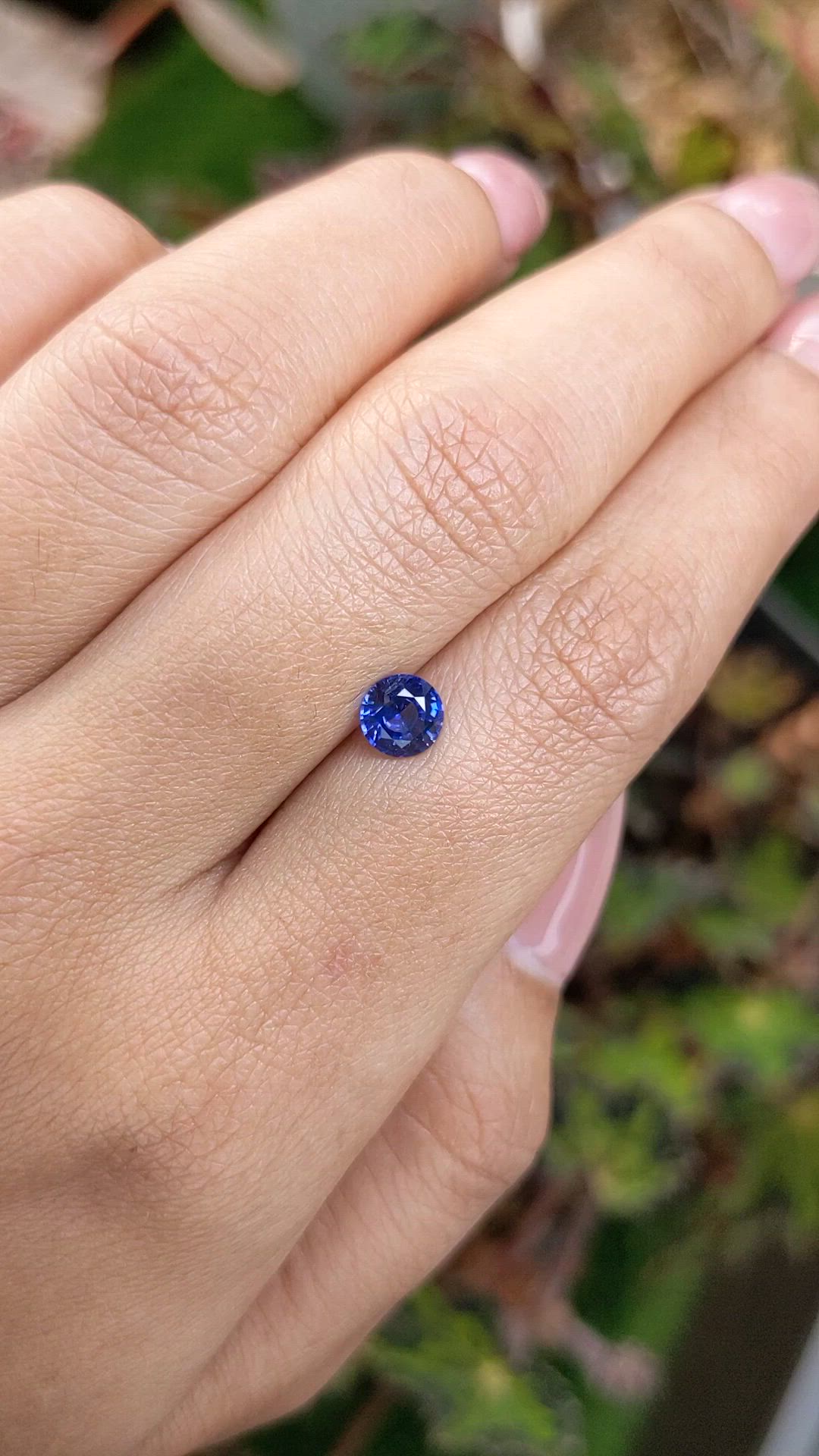 0.83 Ct. Blue Sapphire from Ceylon (Sri Lanka) Size Video