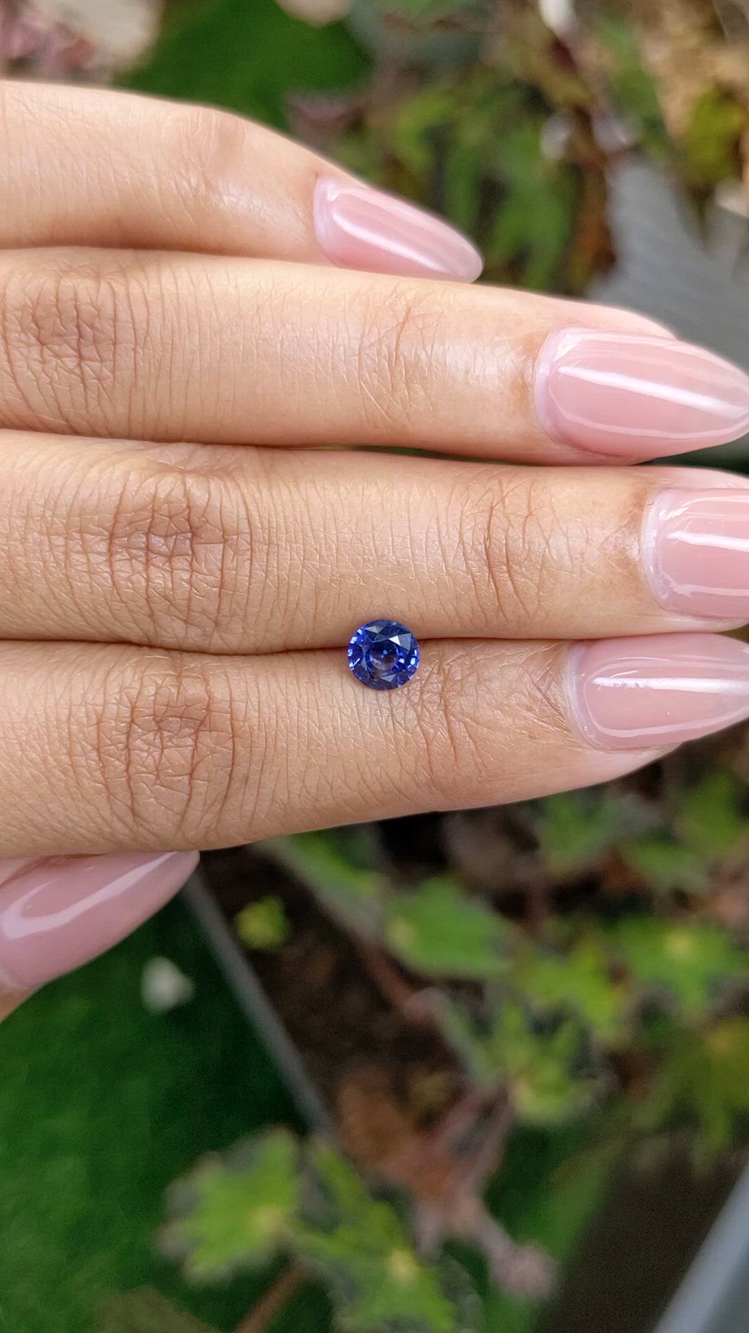 0.83 Ct. Blue Sapphire from Ceylon (Sri Lanka) Size Video