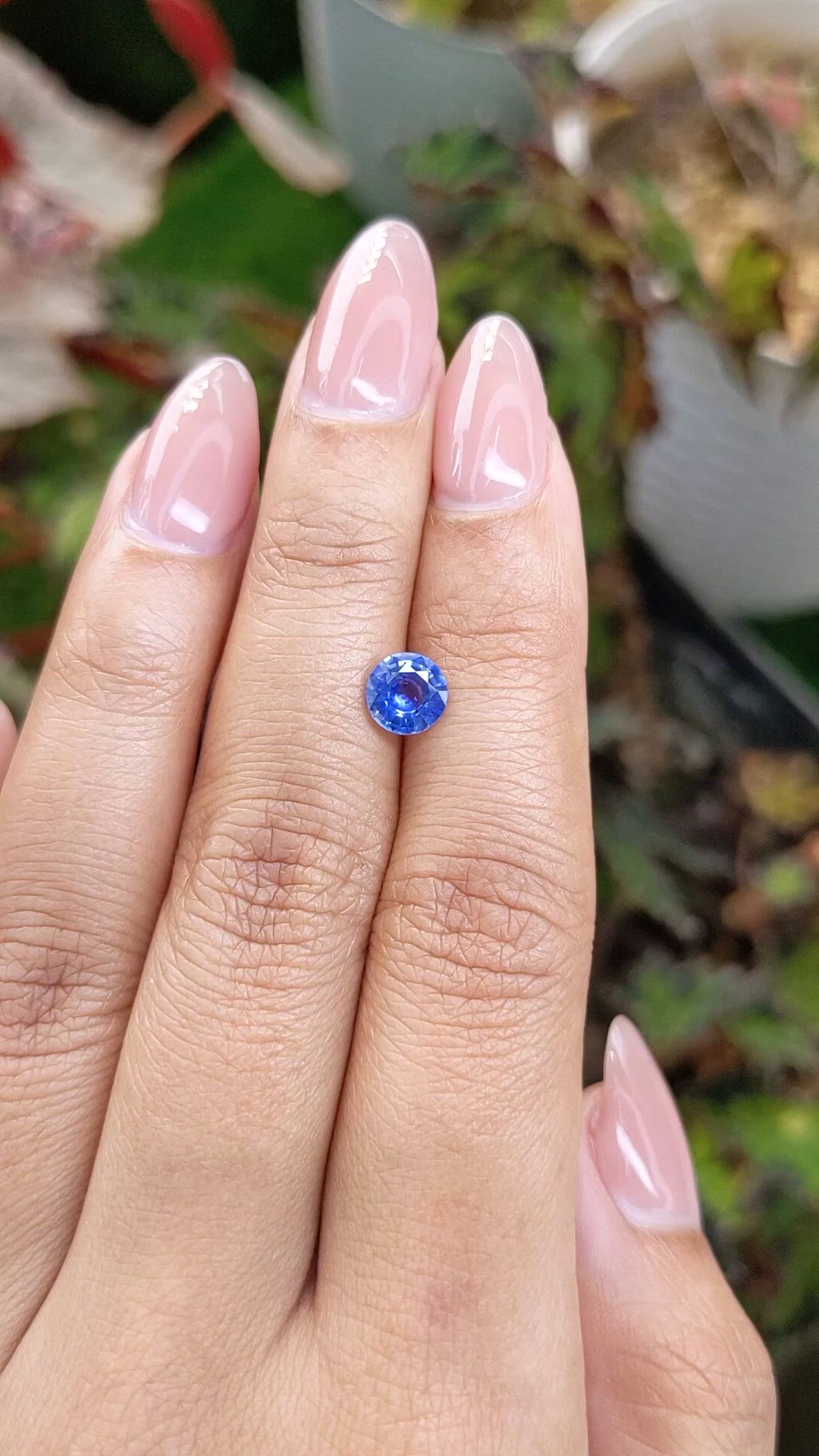 0.98 Ct. Blue Sapphire from Ceylon (Sri Lanka) Size Video