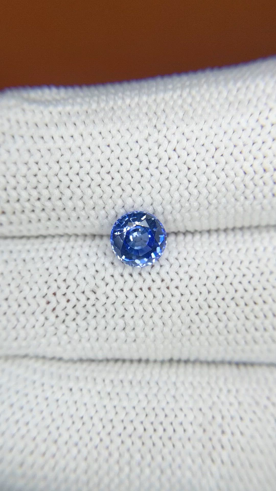 1.19 Ct. Blue Sapphire from Ceylon (Sri Lanka) Size Video