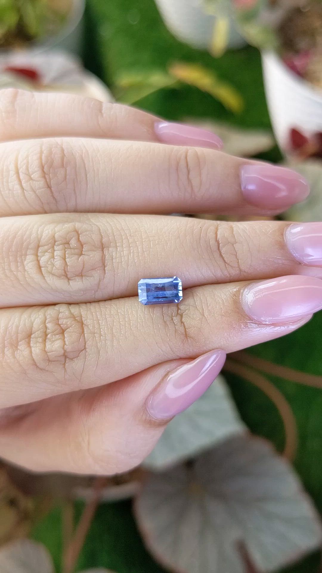 1.33 Ct. Blue Sapphire from Ceylon (Sri Lanka) Size Video