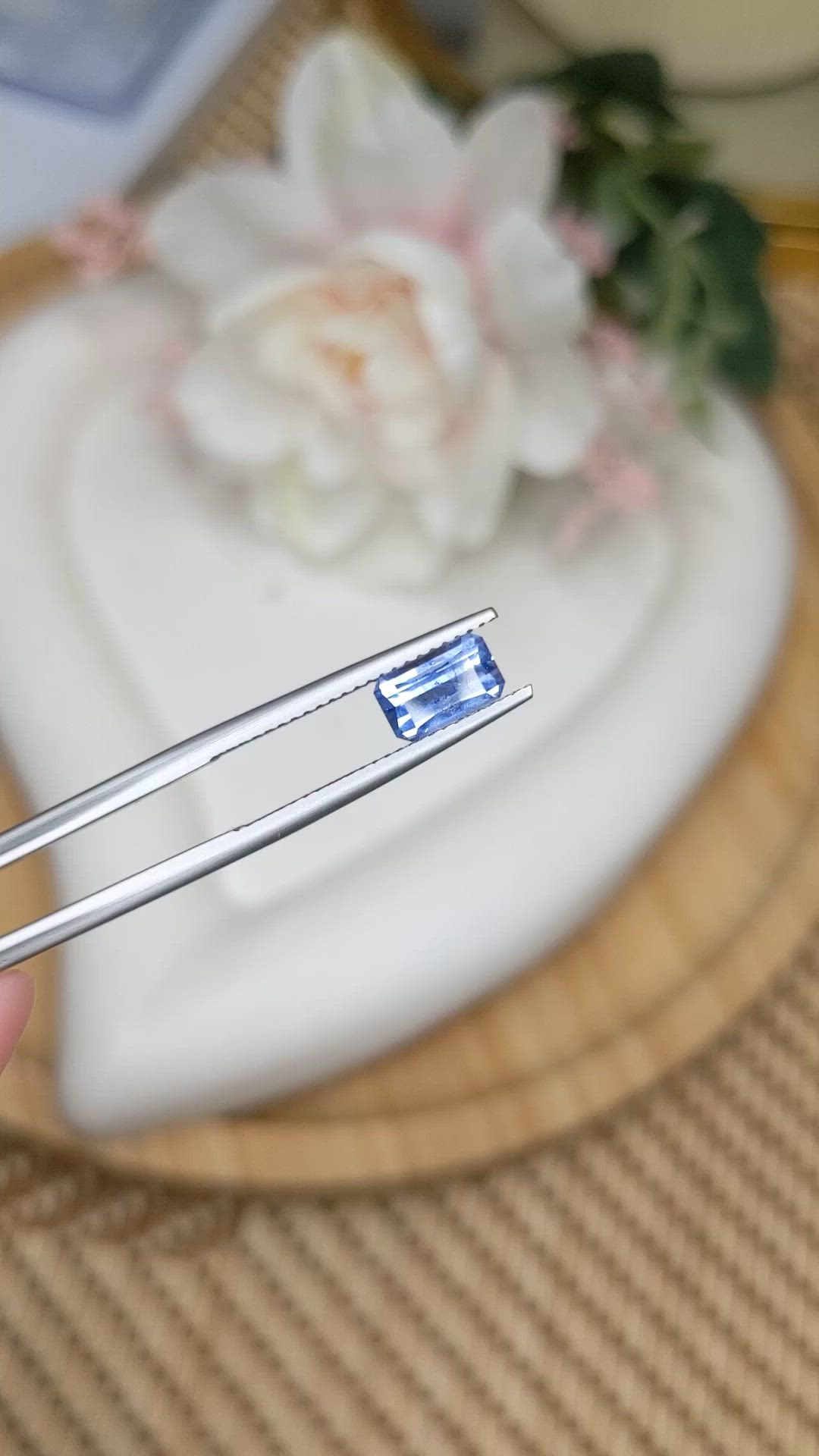 1.33 Ct. Blue Sapphire from Ceylon (Sri Lanka) Size Video