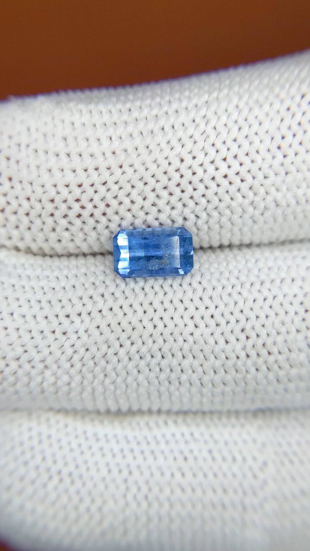1.33 Ct. Blue Sapphire from Ceylon (Sri Lanka) Size Video