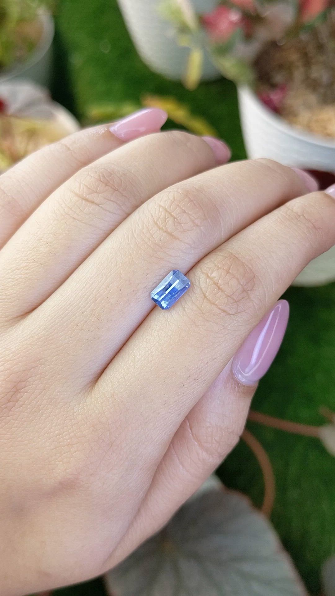 1.33 Ct. Blue Sapphire from Ceylon (Sri Lanka) Size Video
