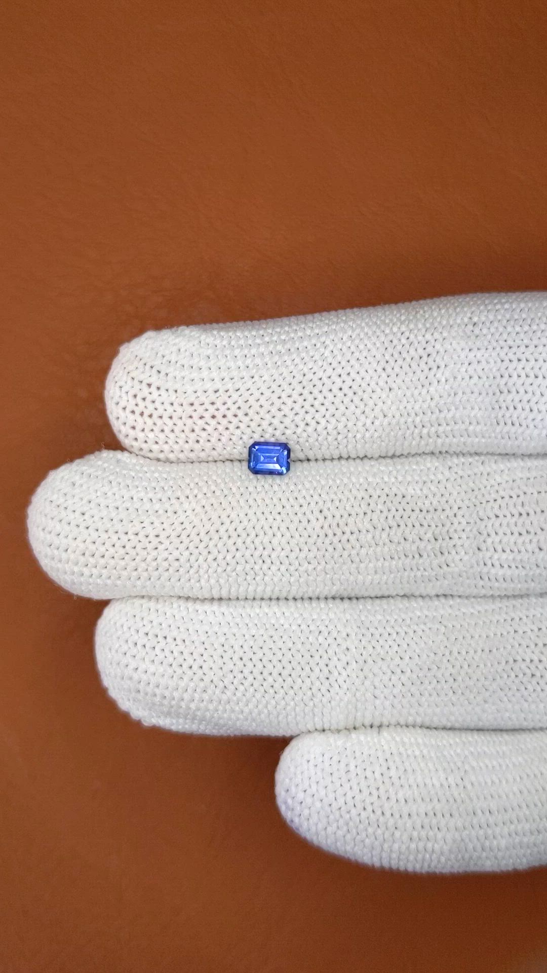 0.41 Ct. Blue Sapphire from Ceylon (Sri Lanka) Size Video