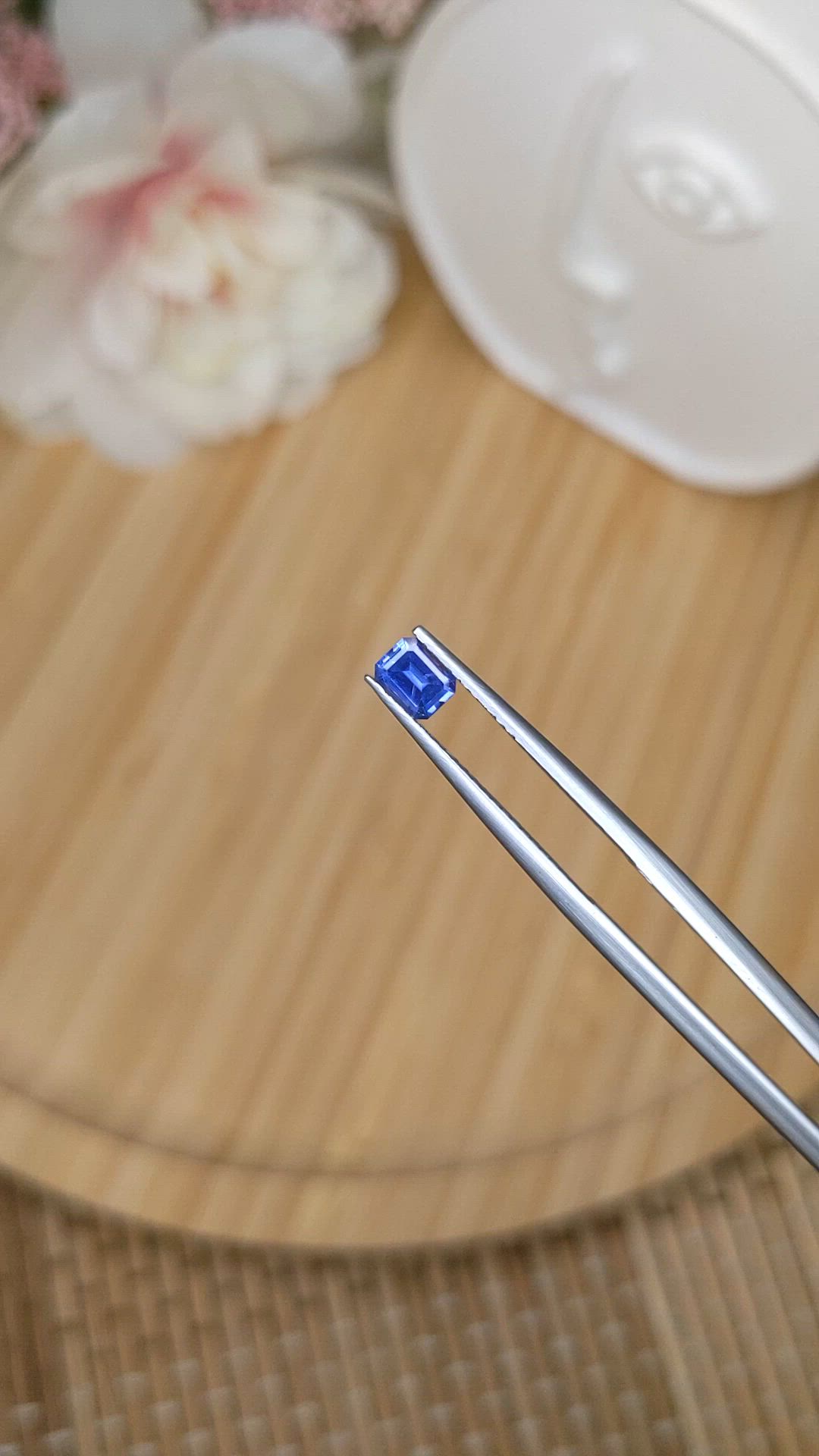 0.41 Ct. Blue Sapphire from Ceylon (Sri Lanka) Size Video