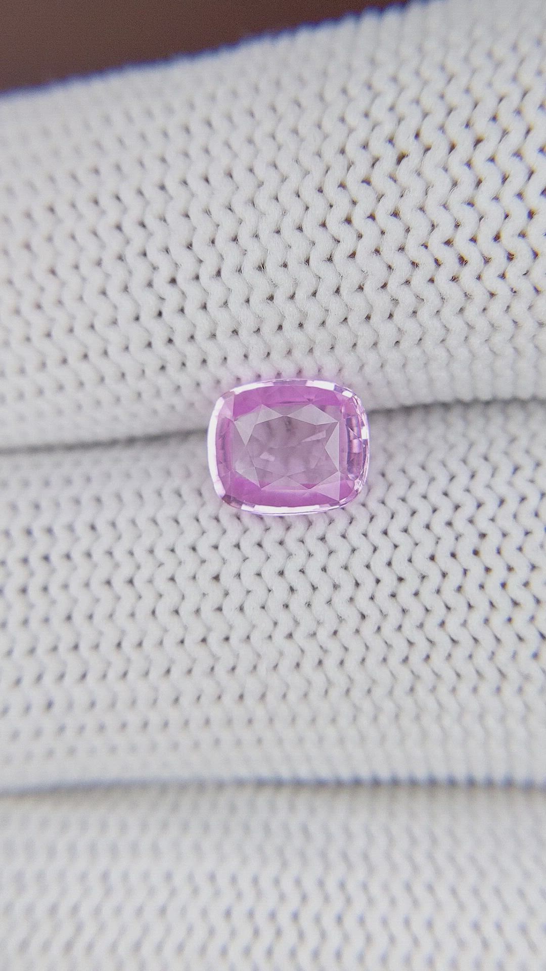 1.26 Ct. Pink Sapphire from Ceylon (Sri Lanka) Size Video