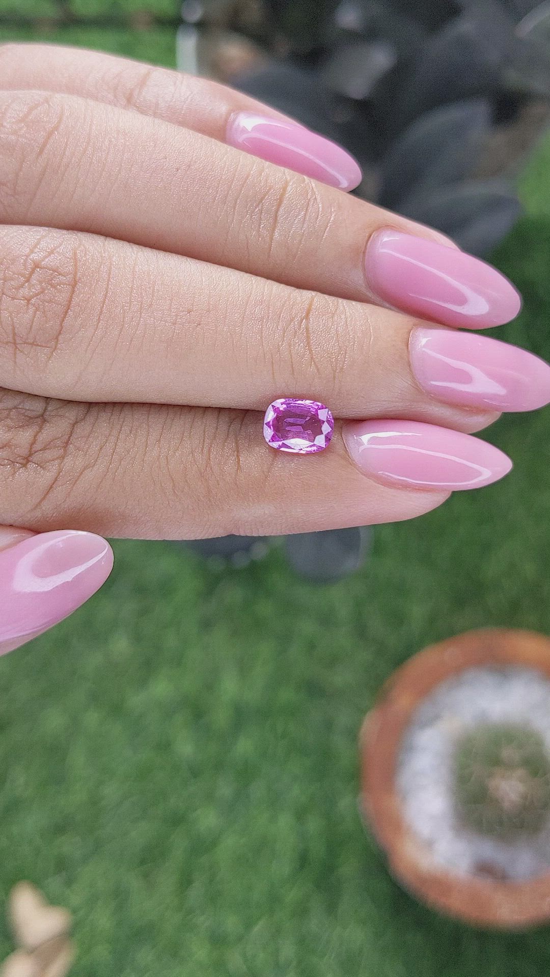 1.00 Ct. Purplish Pink Sapphire from Madagascar Size Video