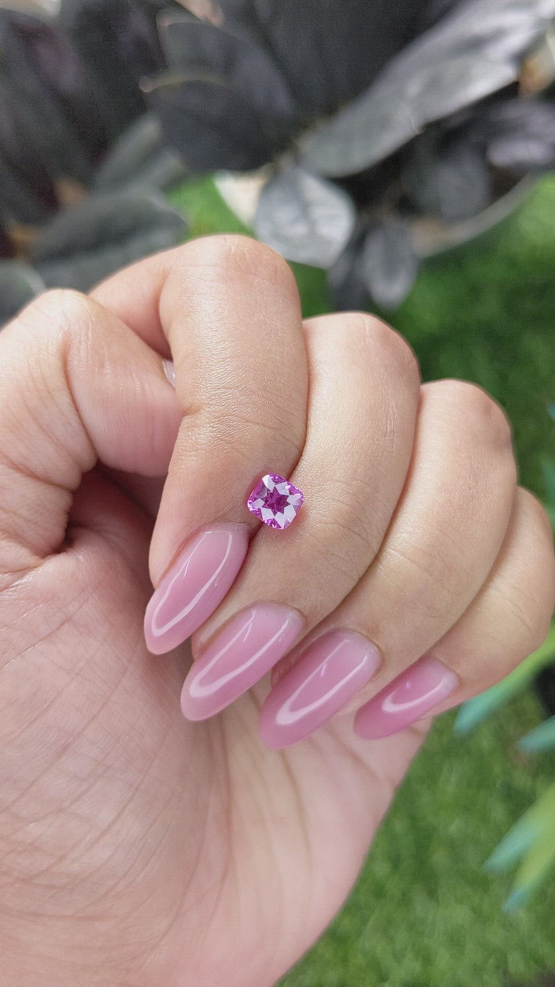 1.00 Ct. Purplish Pink Sapphire from Madagascar Size Video