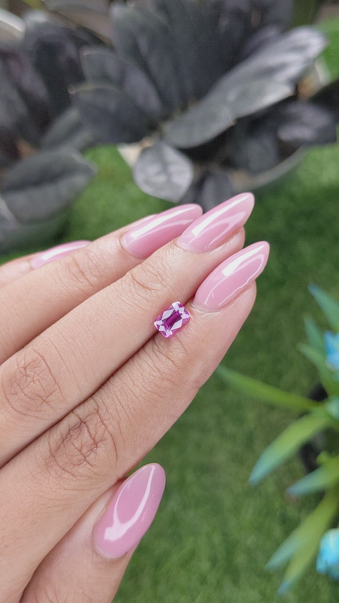 1.00 Ct. Purplish Pink Sapphire from Madagascar Size Video