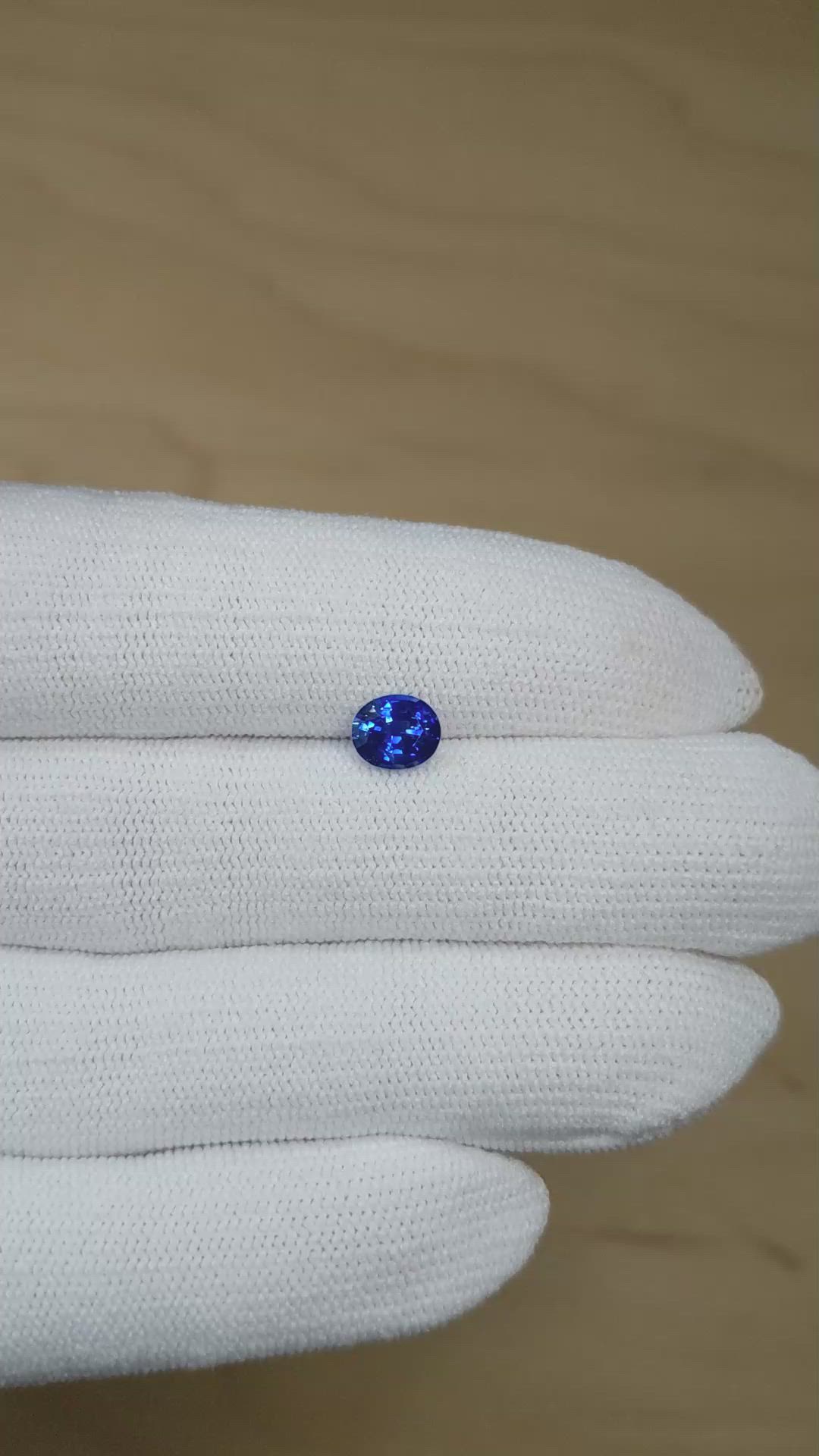 1.36 Ct. Blue Sapphire from Ceylon (Sri Lanka) Size Video
