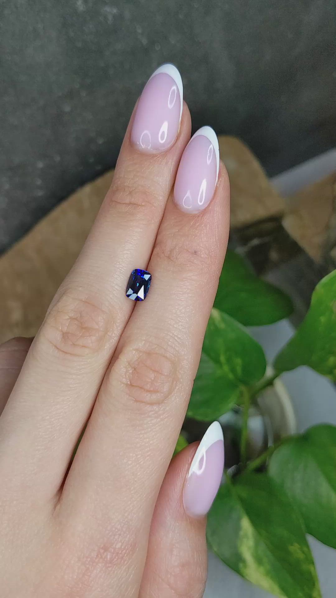 1.14 Ct. Blue Sapphire from Ceylon (Sri Lanka) Size Video