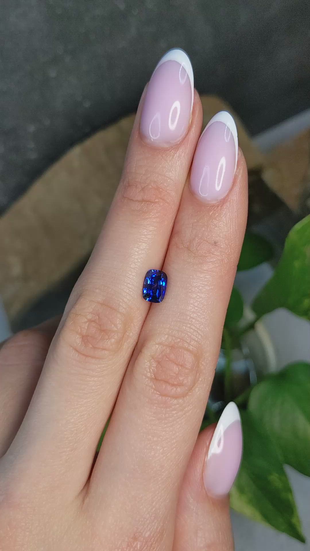 1.33 Ct. Blue Sapphire from Ceylon (Sri Lanka) Size Video