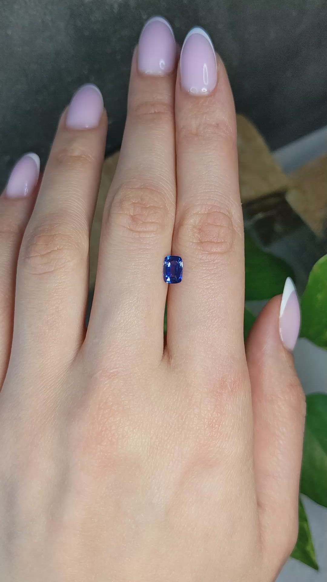 0.93 Ct. Blue Sapphire from Ceylon (Sri Lanka) Size Video