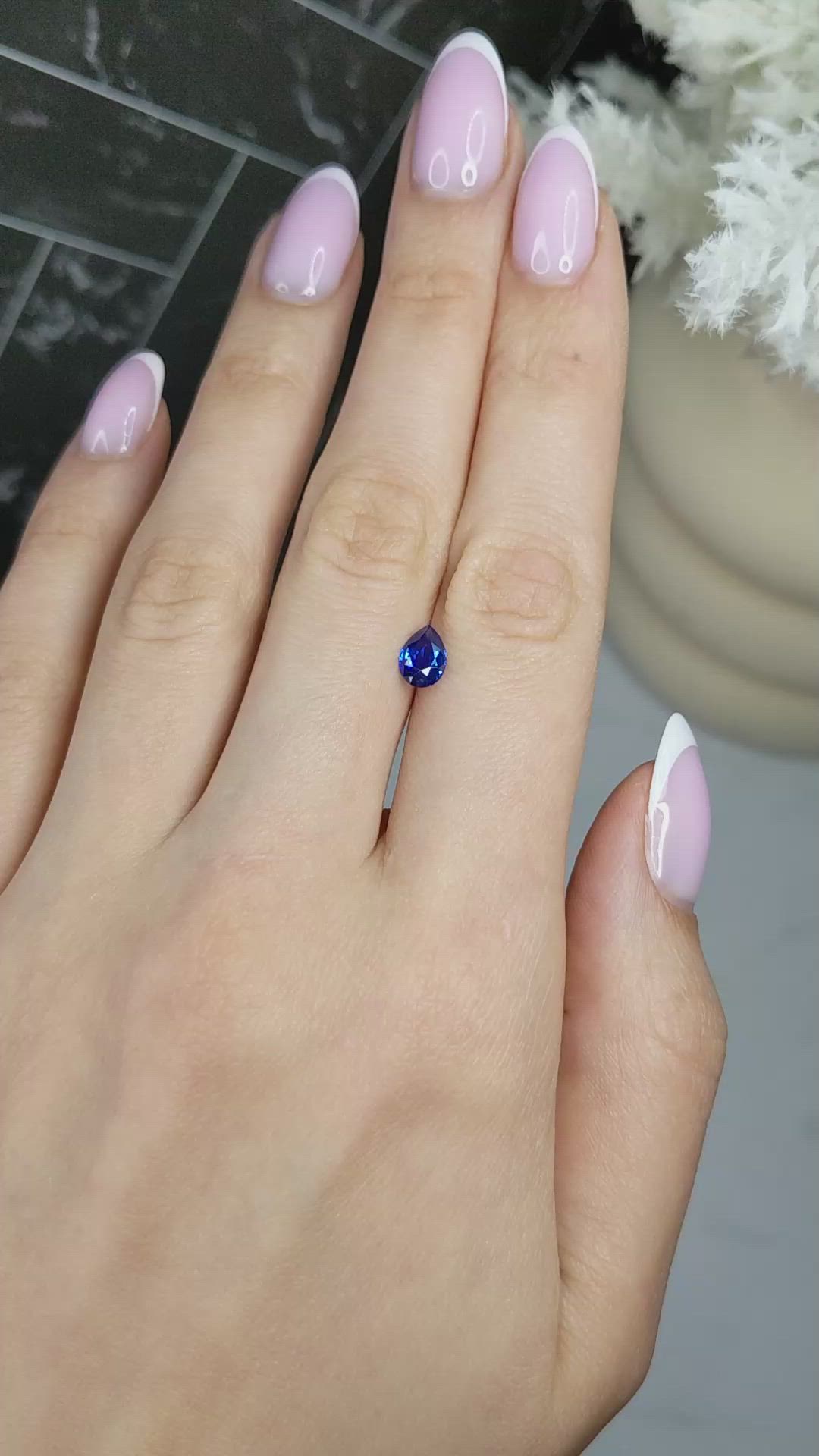 0.90 Ct. Blue Sapphire from Ceylon (Sri Lanka) Size Video