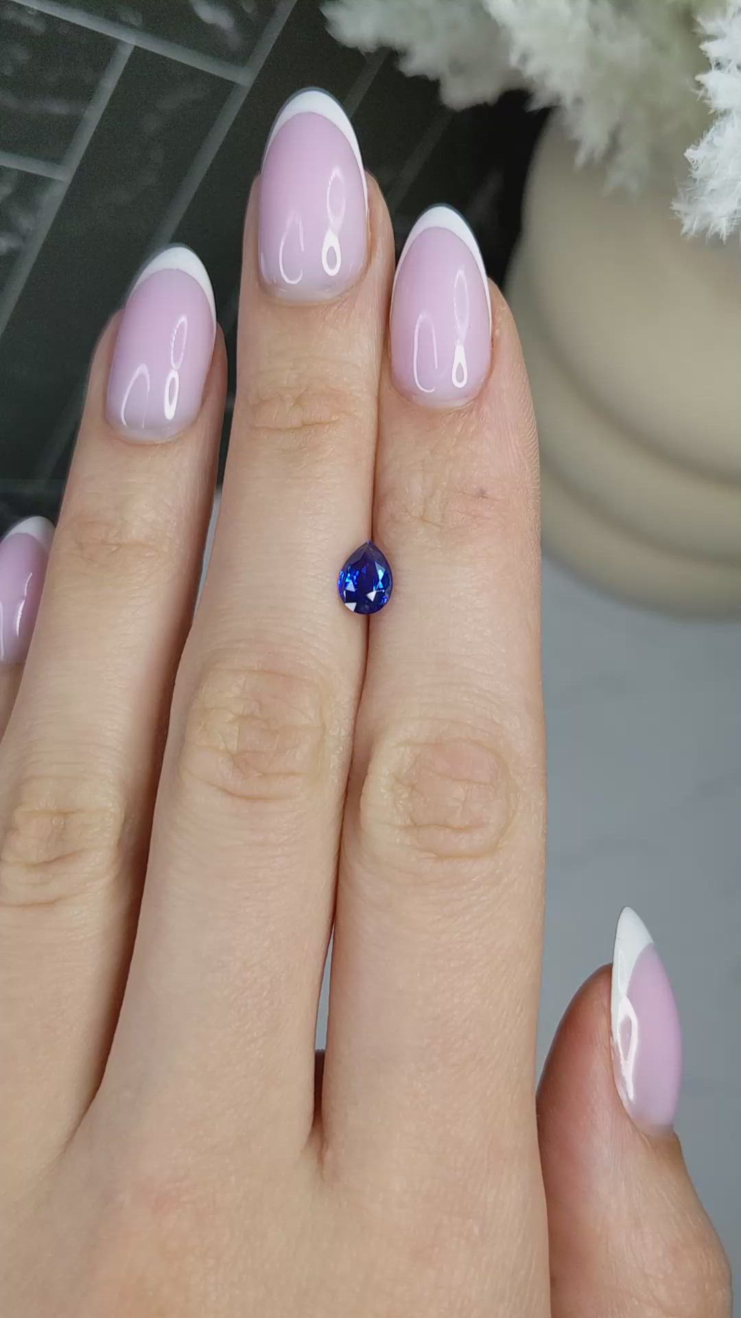 0.90 Ct. Blue Sapphire from Ceylon (Sri Lanka) Size Video