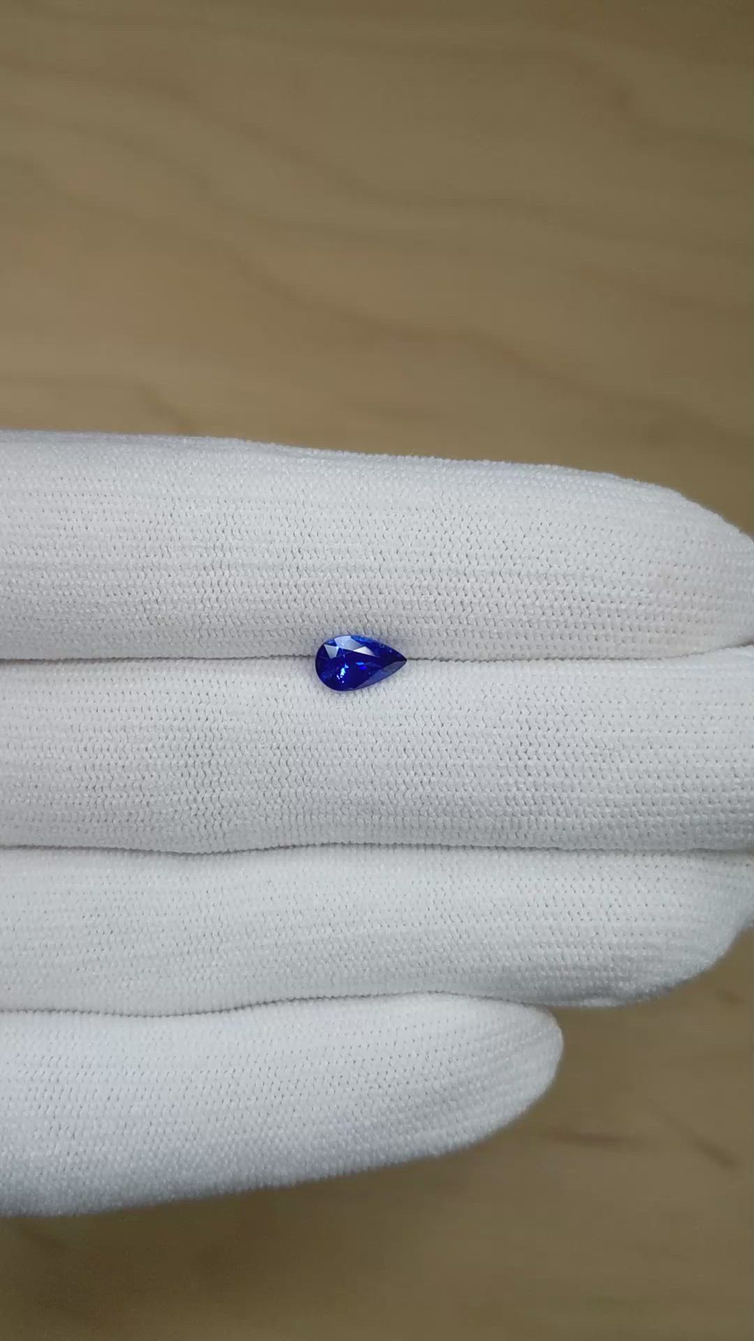 1.08 Ct. Blue Sapphire from Ceylon (Sri Lanka) Size Video