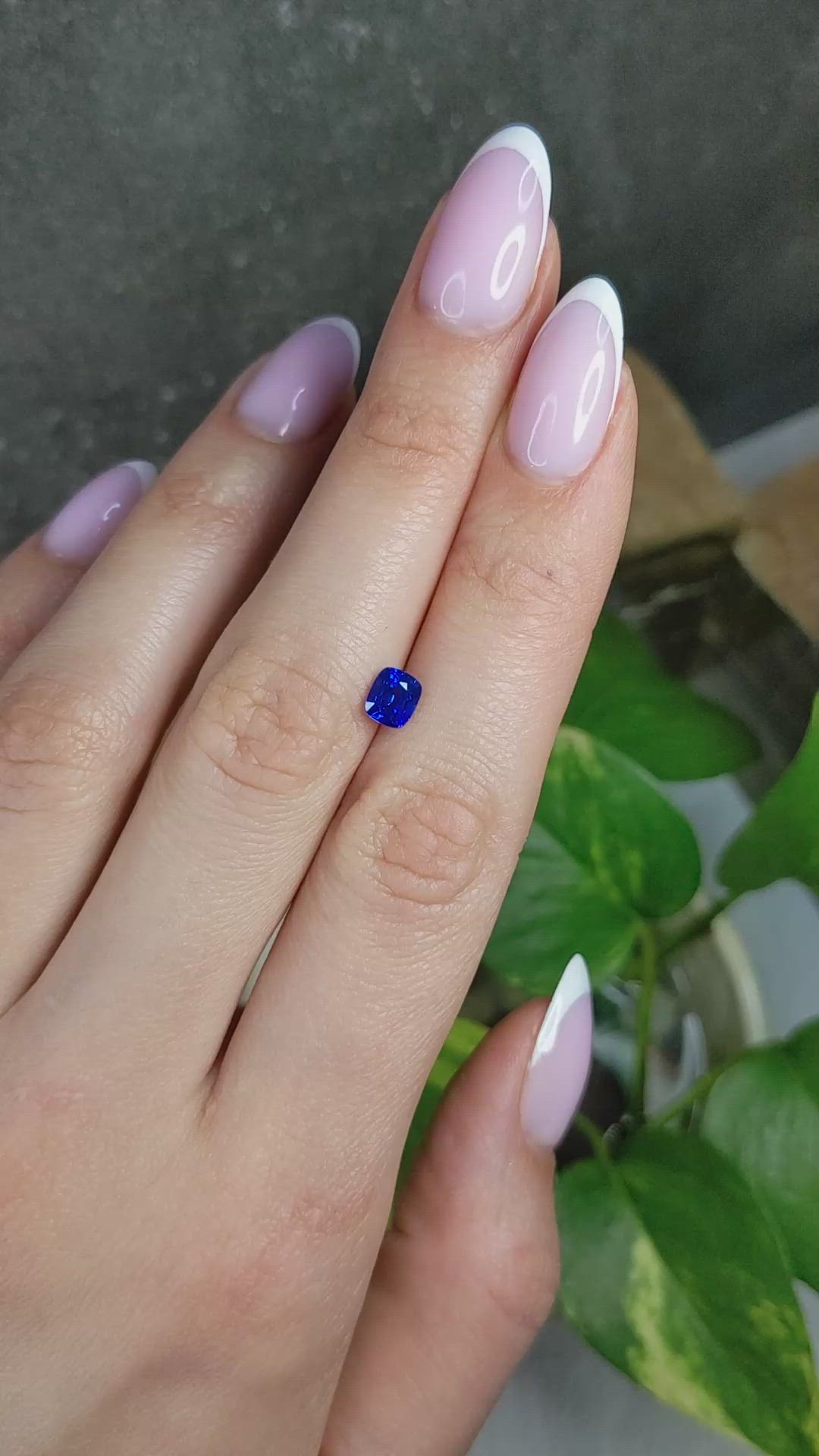 0.96 Ct. Blue Sapphire from Ceylon (Sri Lanka) Size Video