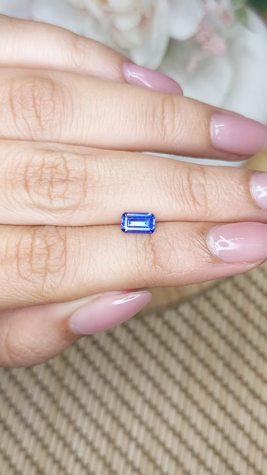 0.71 Ct. Blue Sapphire from Ceylon (Sri Lanka) Size Video