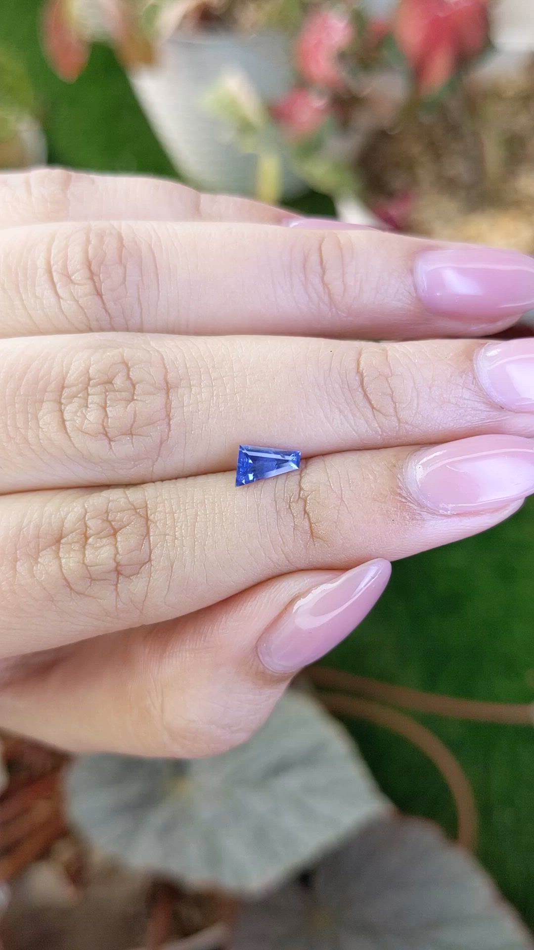 0.54 Ct. Blue Sapphire from Ceylon (Sri Lanka) Size Video