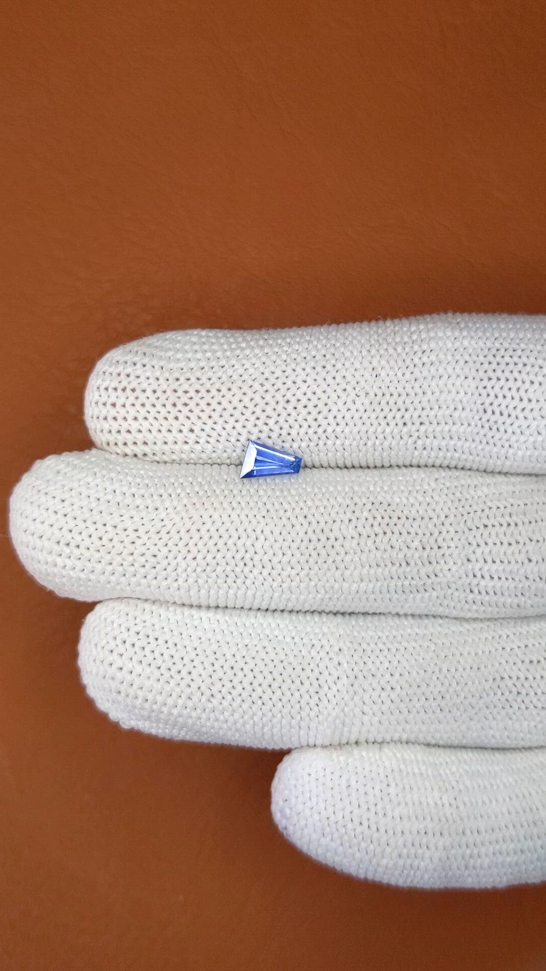 0.54 Ct. Blue Sapphire from Ceylon (Sri Lanka) Size Video