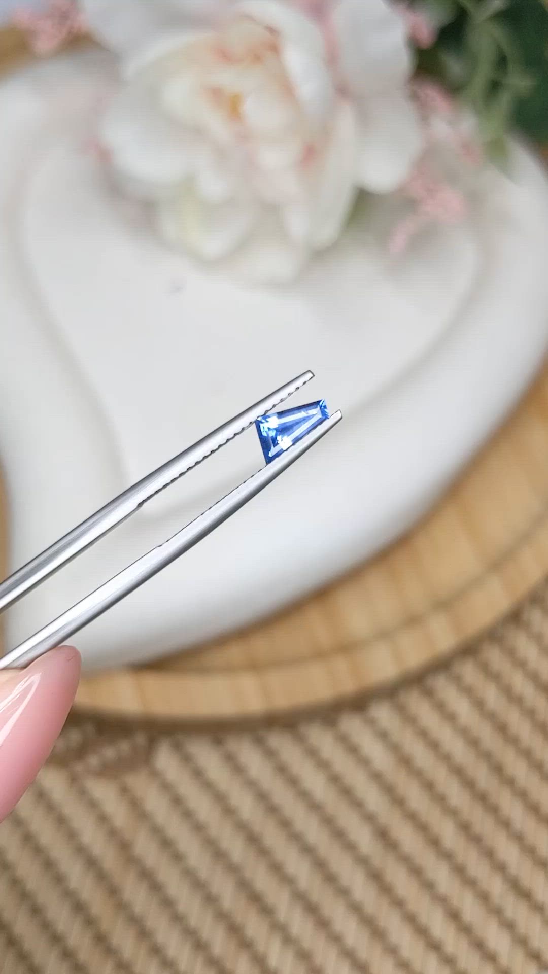 0.54 Ct. Blue Sapphire from Ceylon (Sri Lanka) Size Video