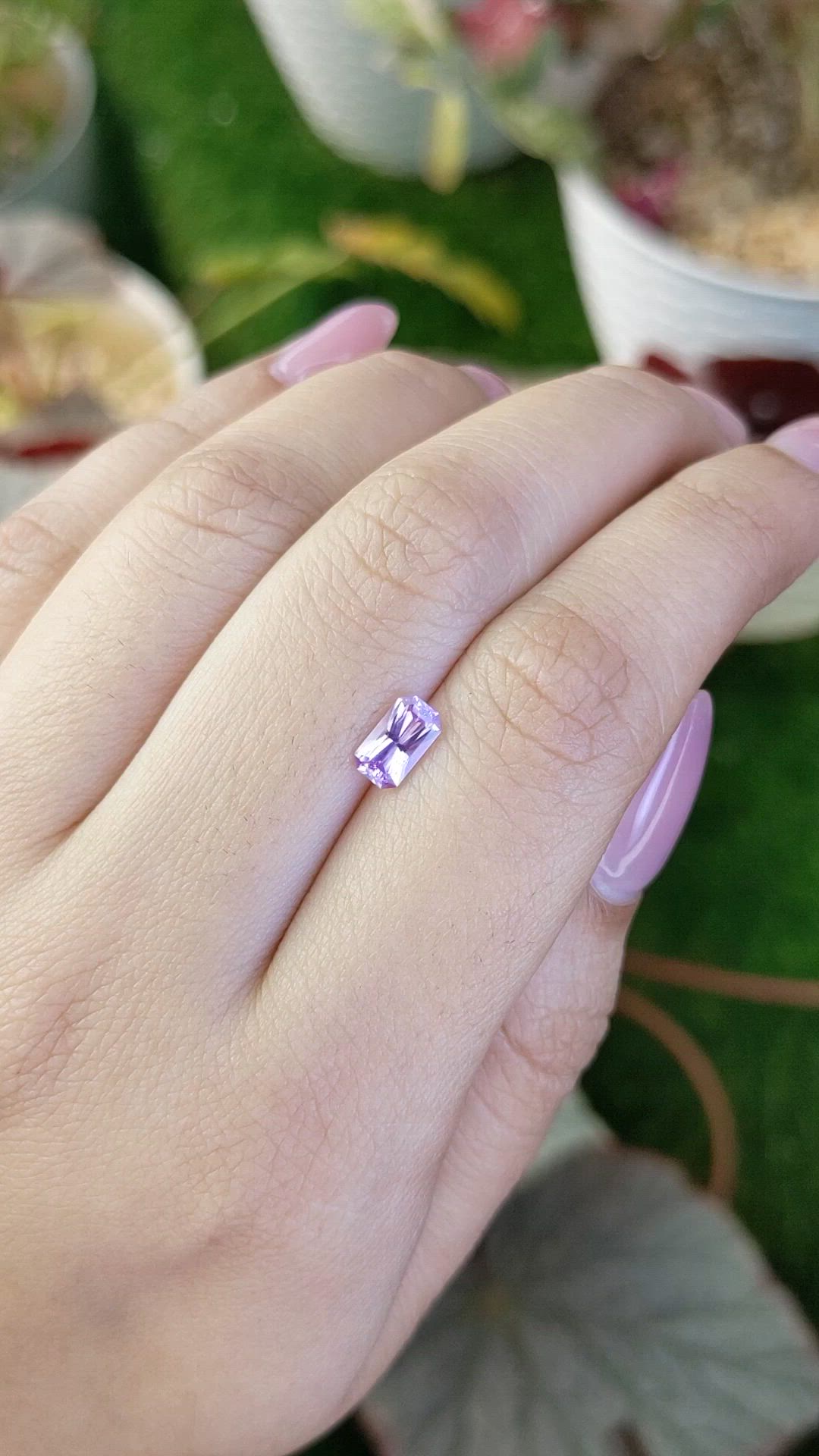 0.80 Ct. Purplish Pink Sapphire from Ceylon (Sri Lanka) Size Video