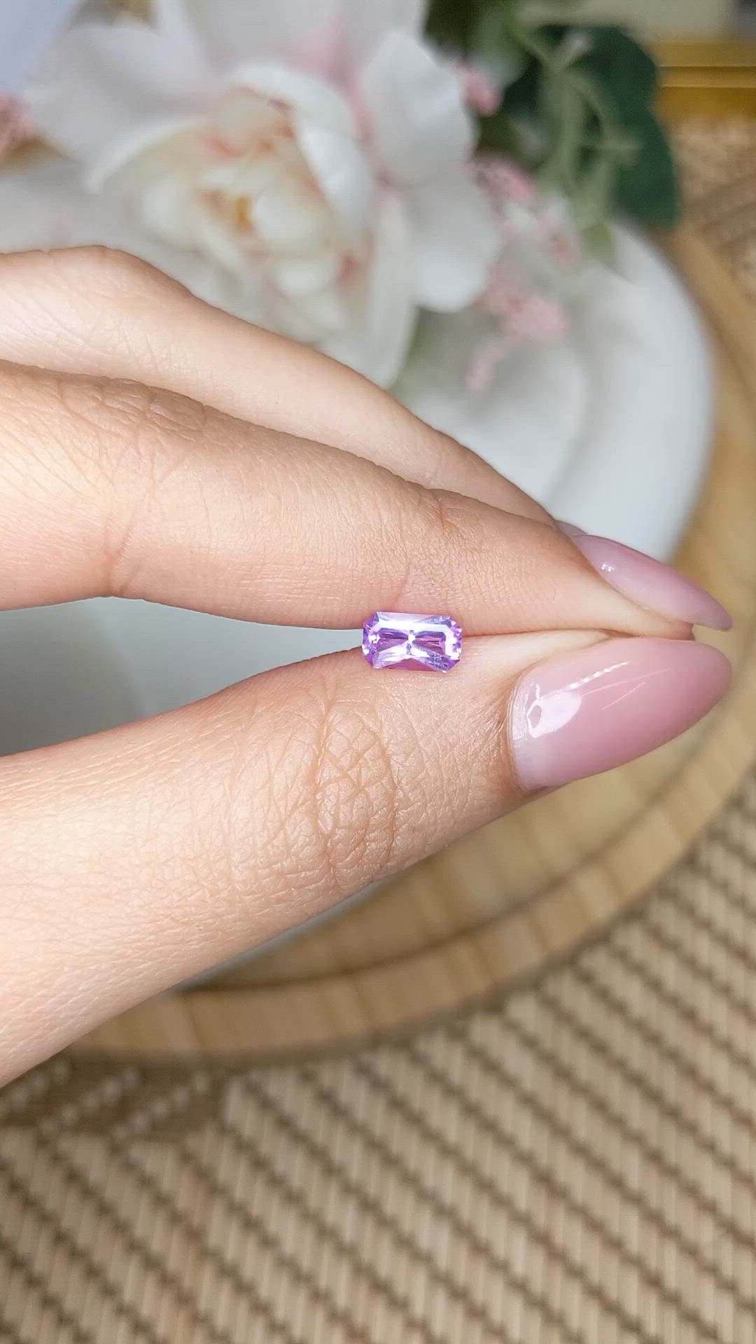 0.80 Ct. Purplish Pink Sapphire from Ceylon (Sri Lanka) Size Video