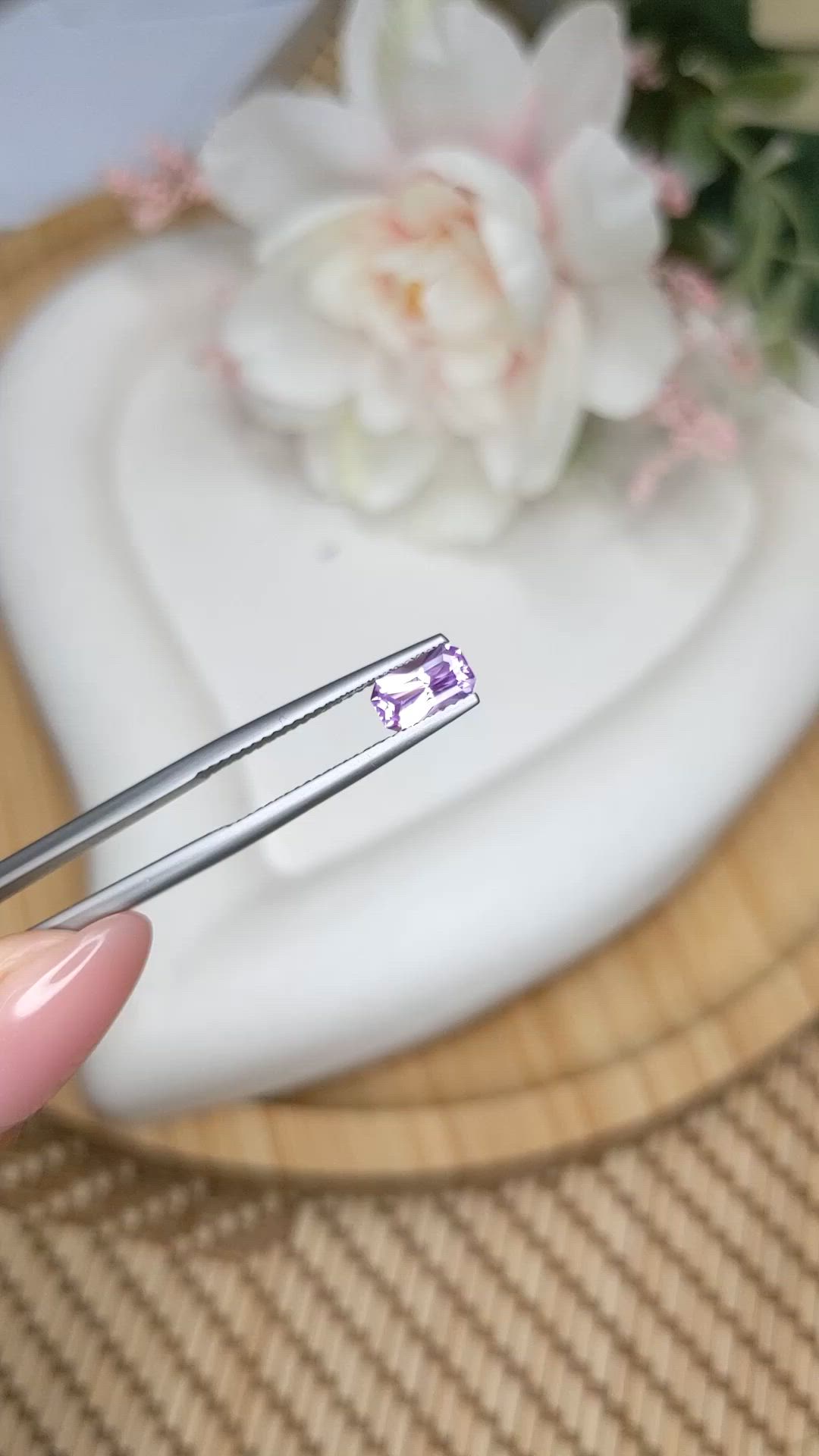 0.80 Ct. Purplish Pink Sapphire from Ceylon (Sri Lanka) Size Video