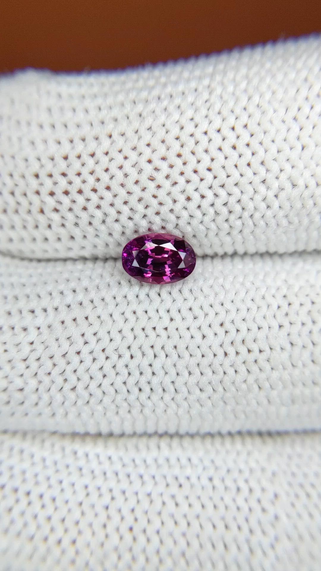 0.82 Ct. Pinkish Purple Sapphire from Ceylon (Sri Lanka) Size Video