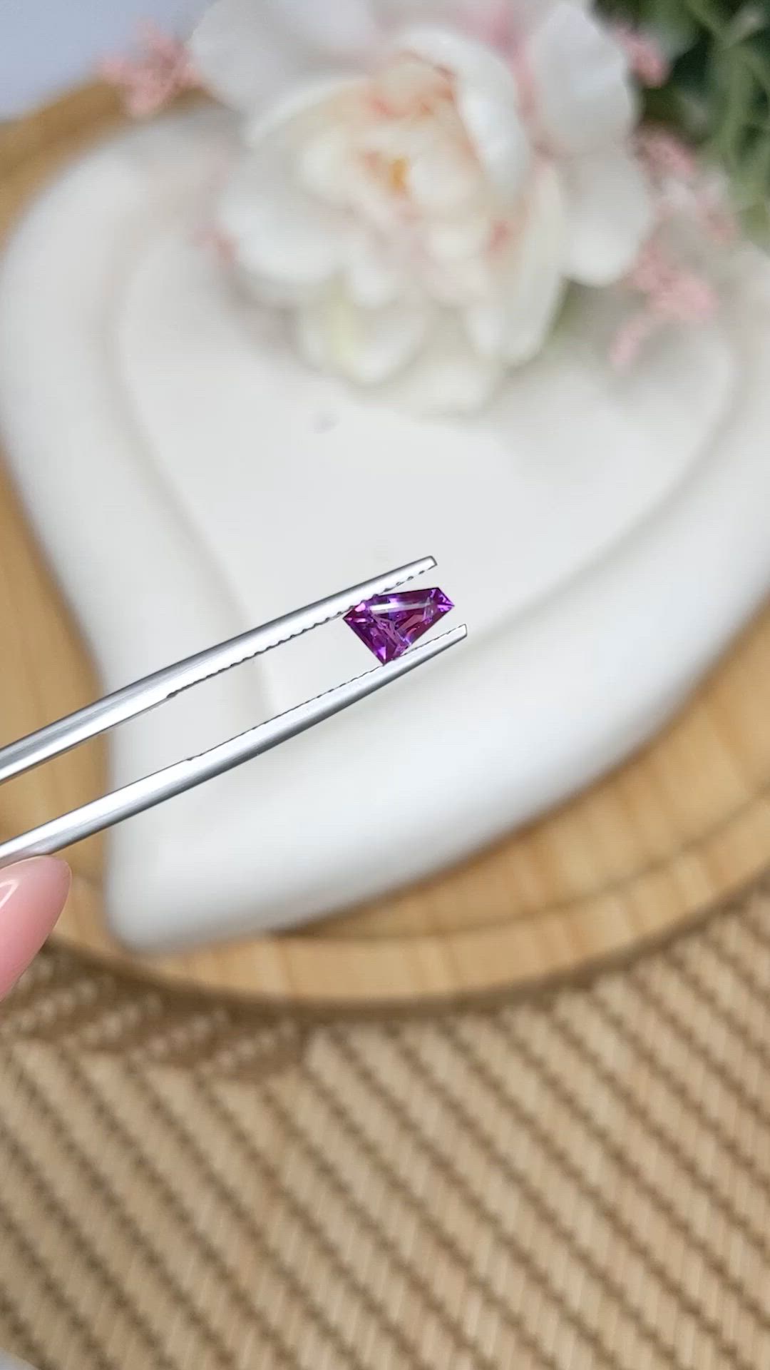0.66 Ct. Pinkish Purple Sapphire from Ceylon (Sri Lanka) Size Video