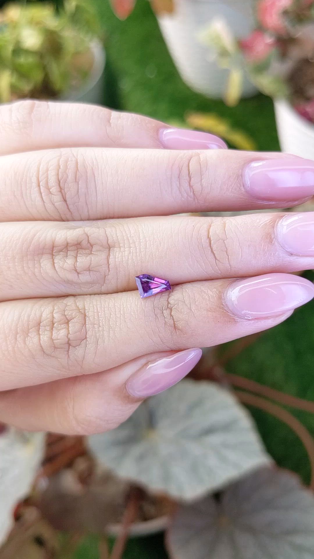 0.66 Ct. Pinkish Purple Sapphire from Ceylon (Sri Lanka) Size Video