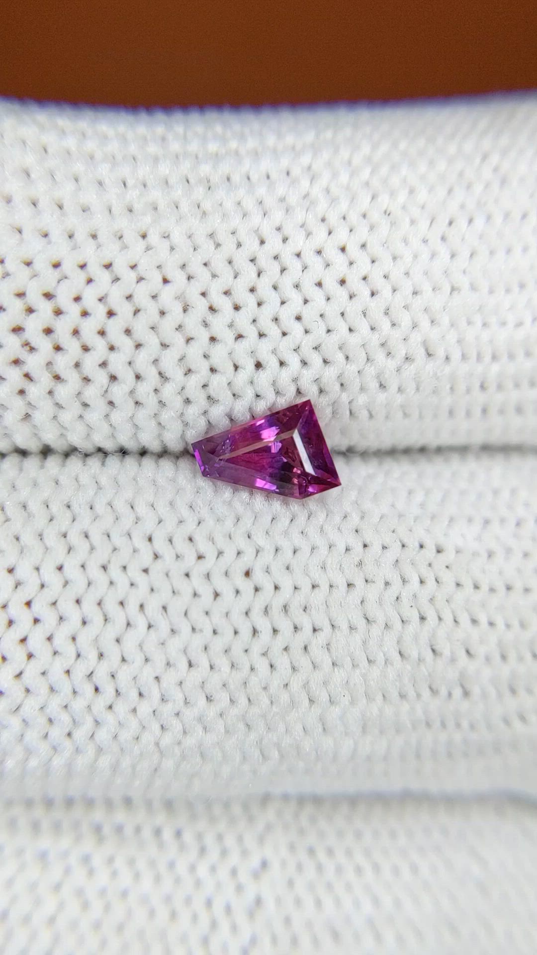 0.66 Ct. Pinkish Purple Sapphire from Ceylon (Sri Lanka) Size Video