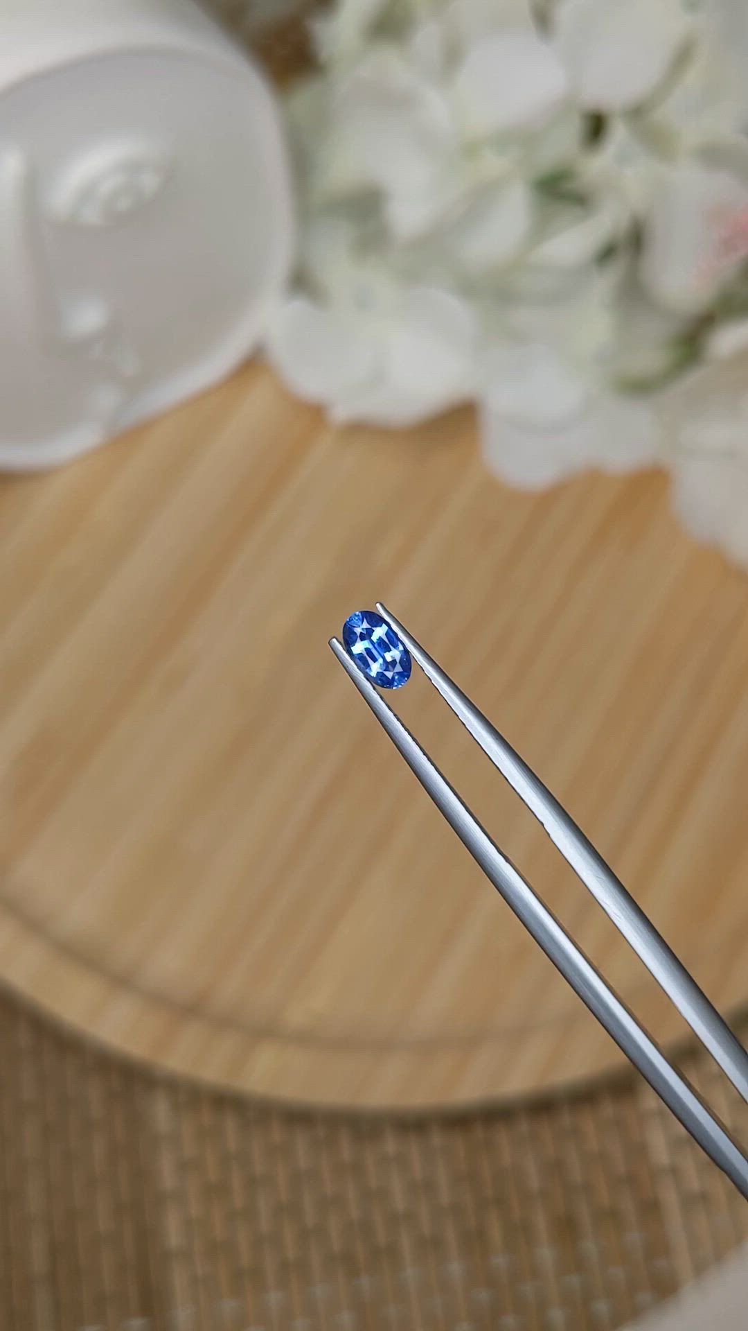 0.47 Ct. Blue Sapphire from Ceylon (Sri Lanka) Size Video