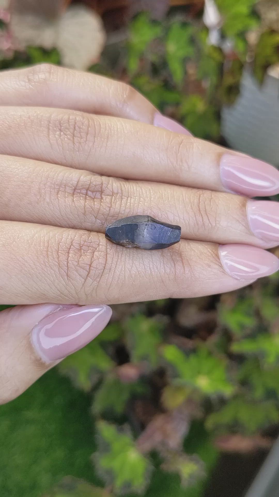 8.13 Ct. Blue Sapphire from Ceylon (Sri Lanka) Size Video