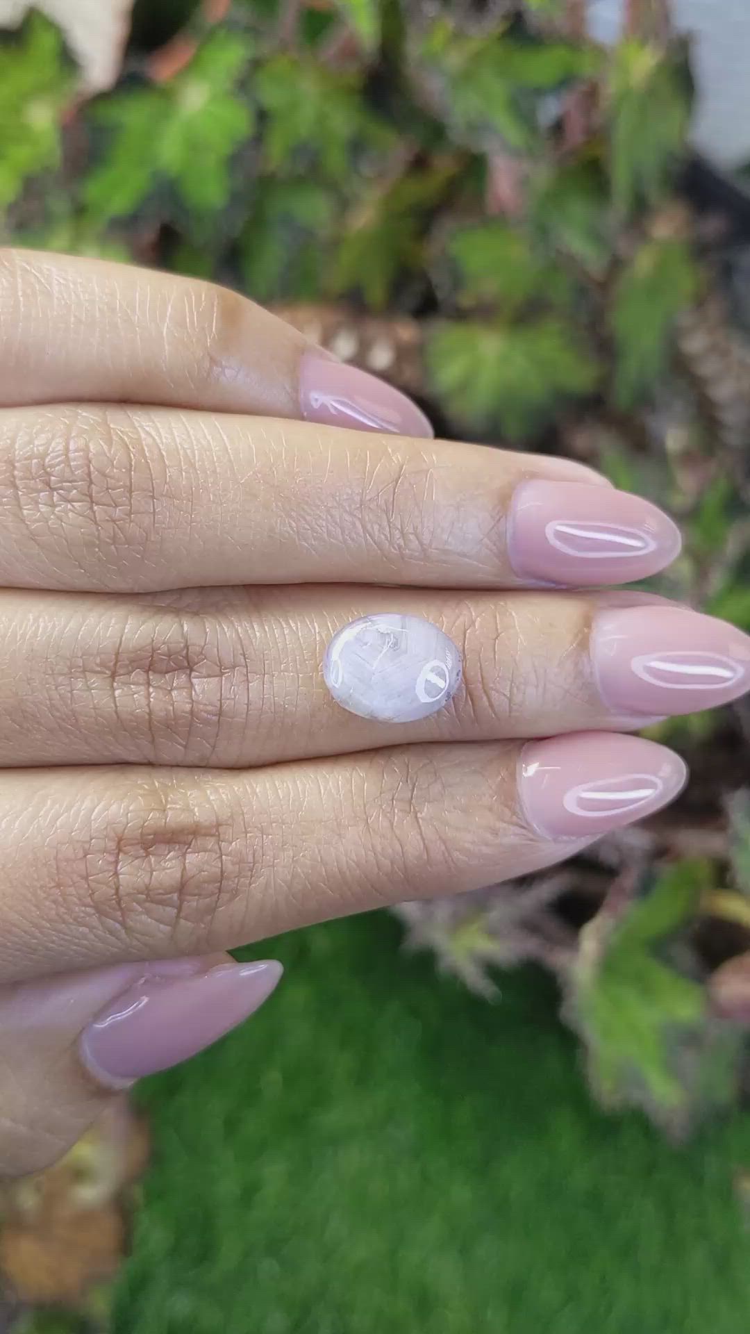 4.76 Ct. Grey Cabochon Star Sapphire from Ceylon (Sri Lanka) Size Video
