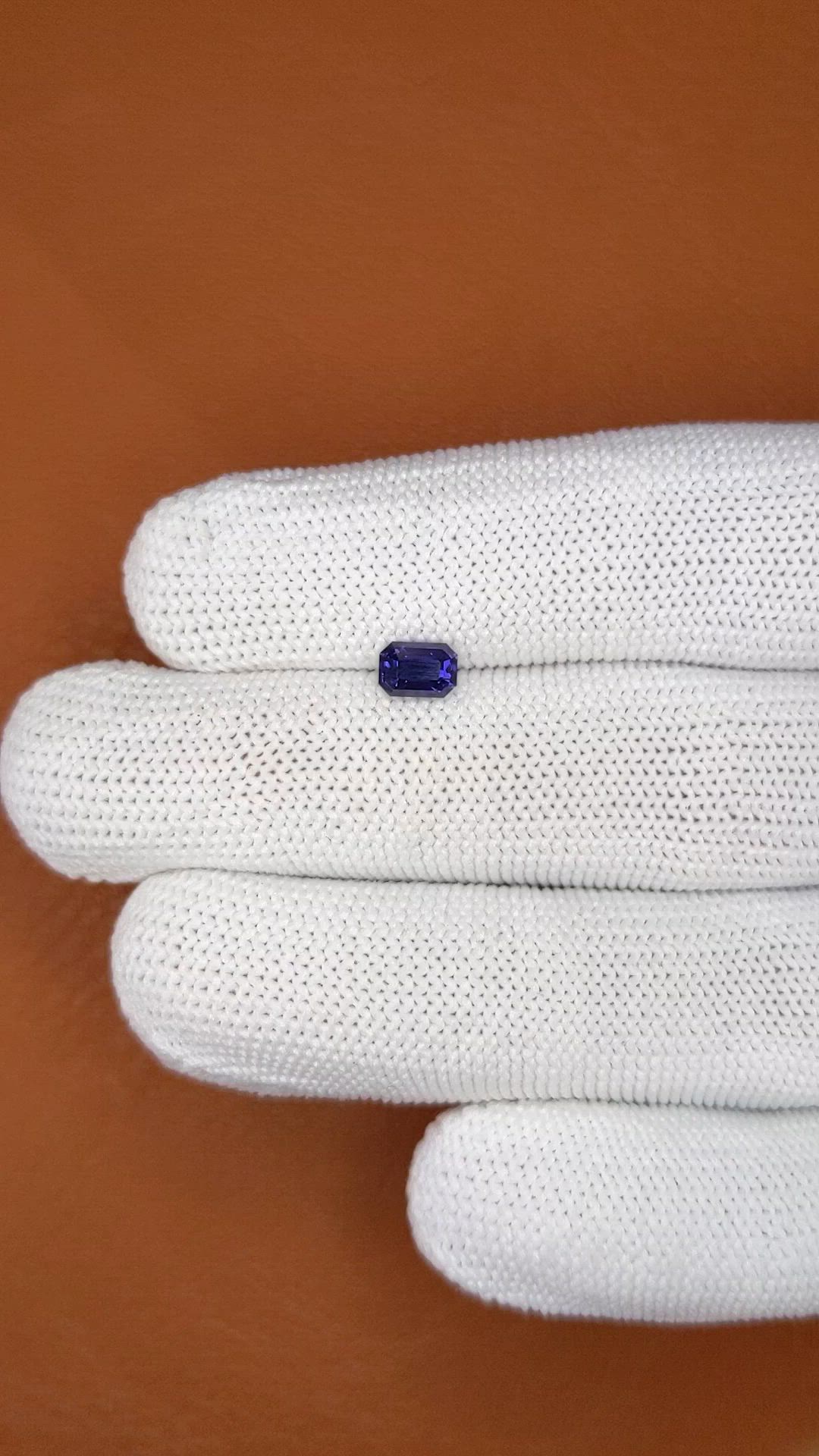 0.98 Ct. Purplish Blue Sapphire from Ceylon (Sri Lanka) Size Video