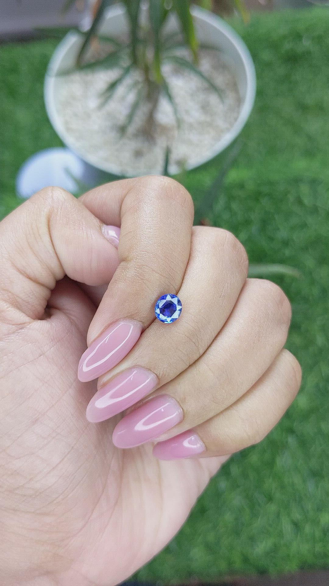 0.96 Ct. Blue Sapphire from Ceylon (Sri Lanka) Size Video