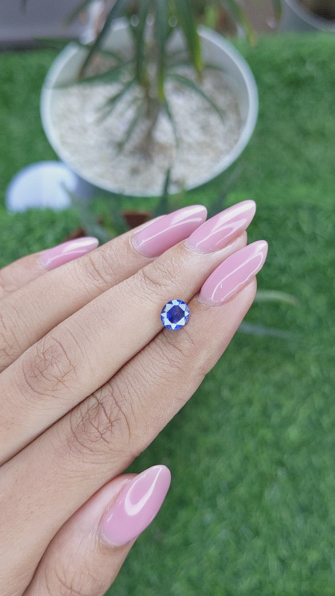 0.96 Ct. Blue Sapphire from Ceylon (Sri Lanka) Size Video