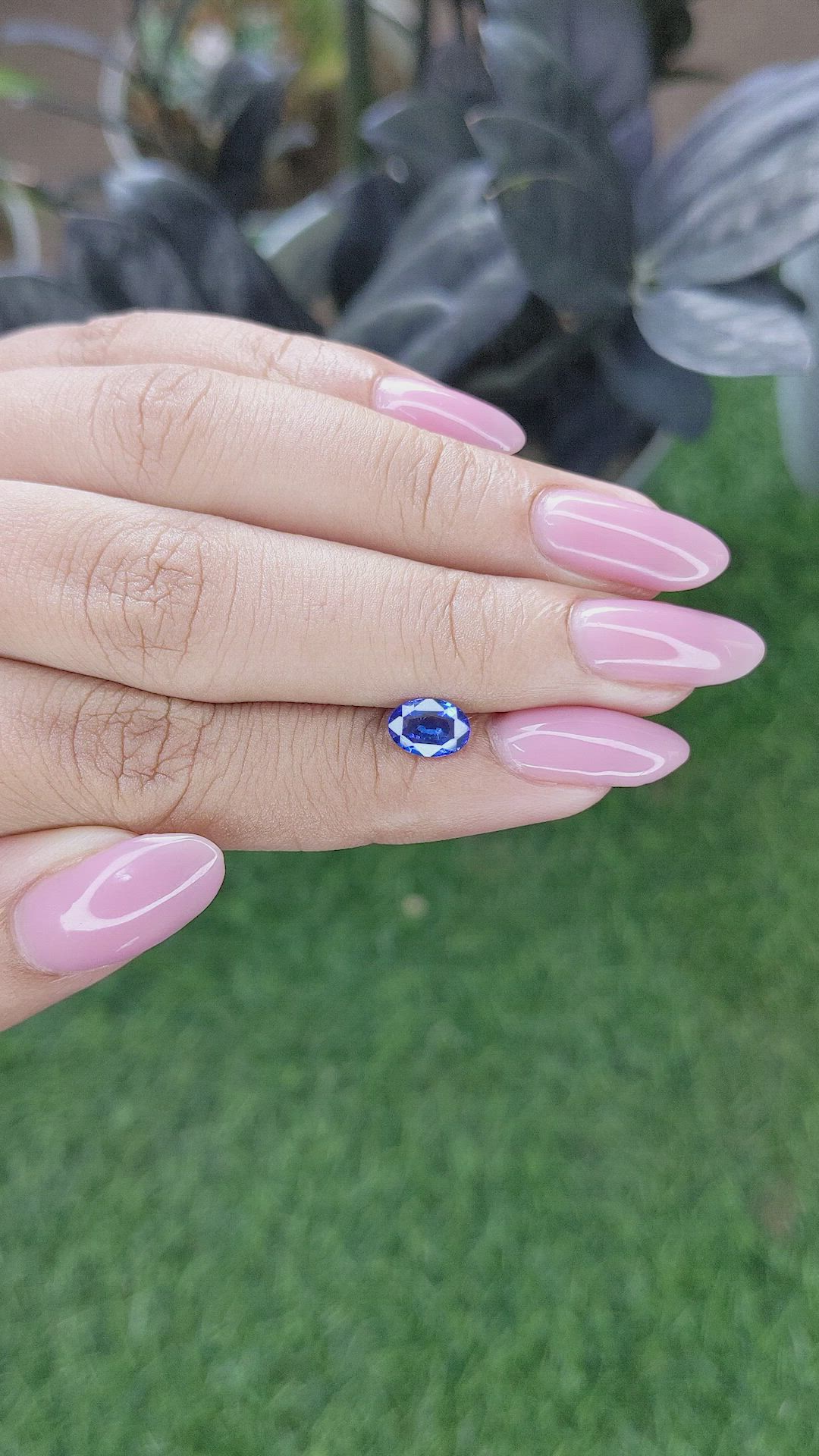 0.91 Ct. Blue Sapphire from Ceylon (Sri Lanka) Size Video