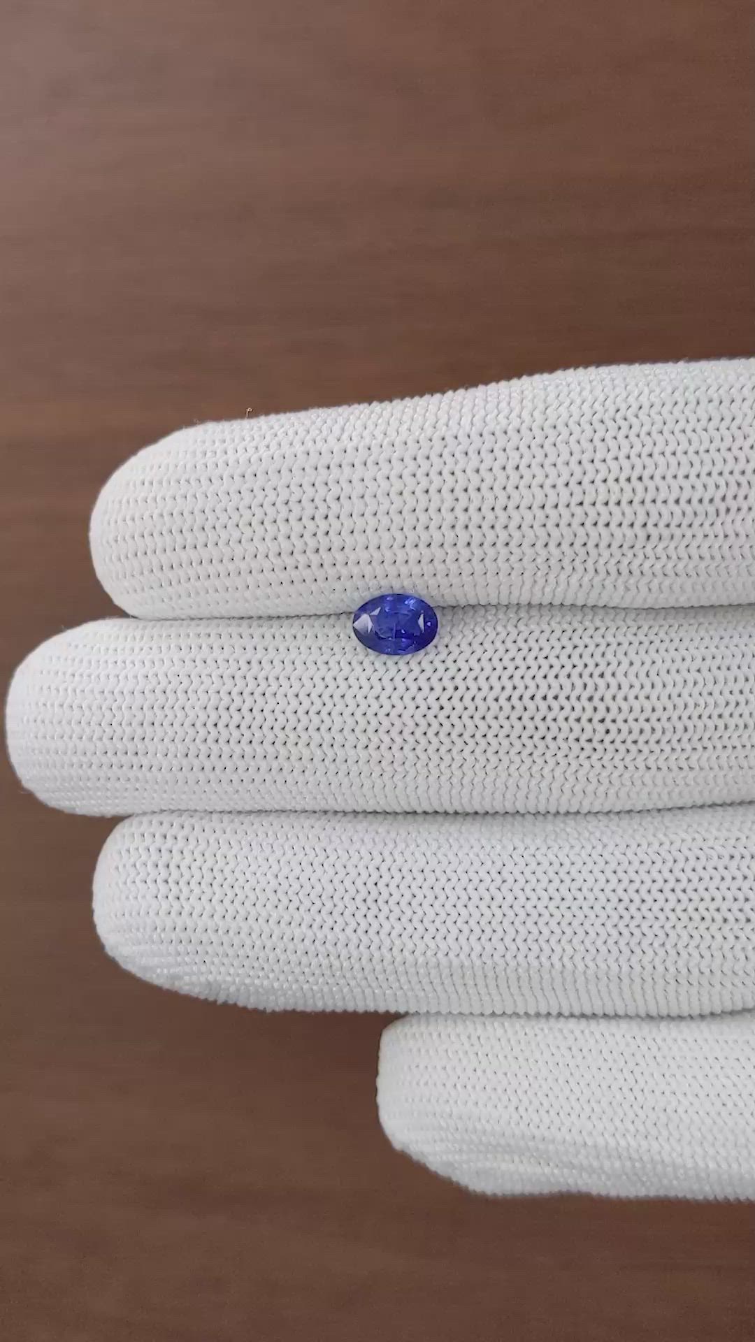 0.89 Ct. Blue Sapphire from Ceylon (Sri Lanka) Size Video