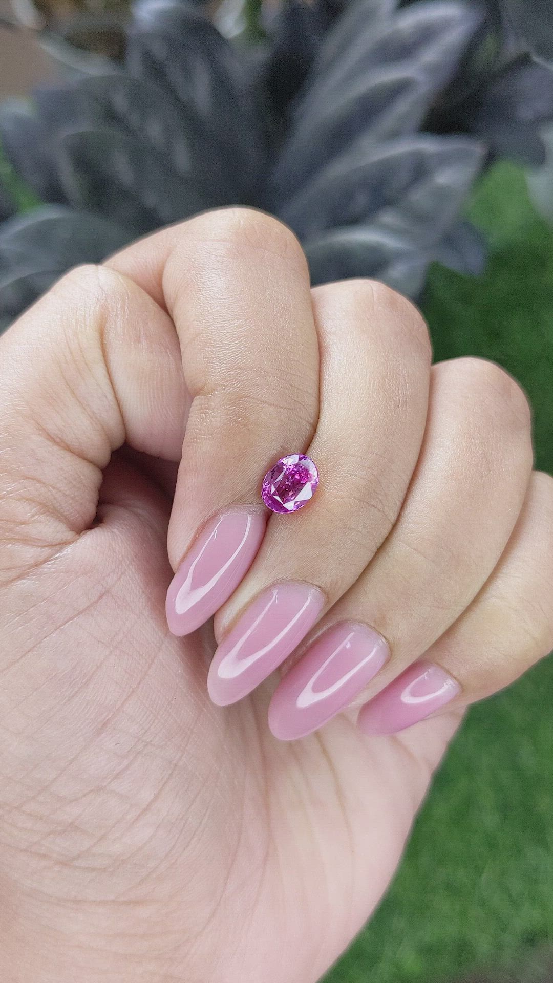 1.08 Ct. Purplish Pink Sapphire from Ceylon (Sri Lanka) Size Video