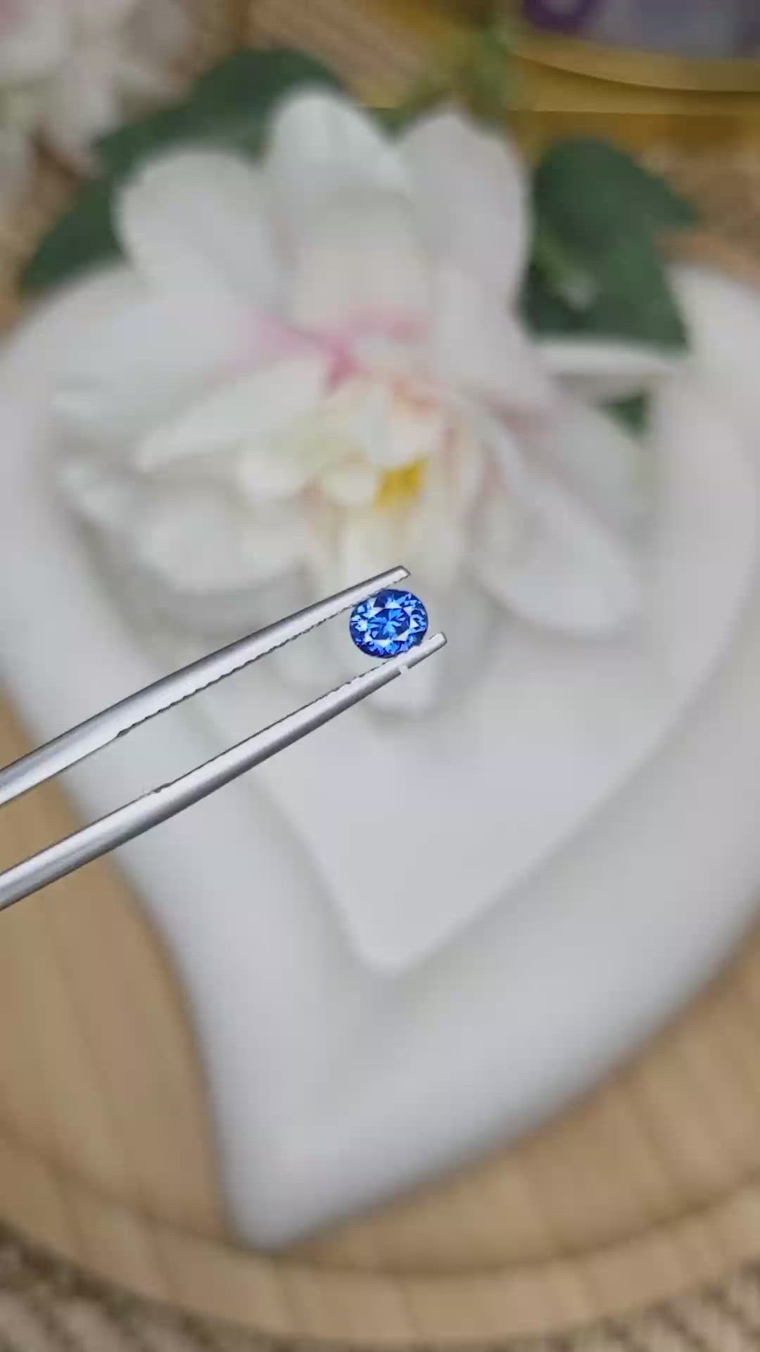 0.43 Ct. Blue Sapphire from Ceylon (Sri Lanka) Size Video