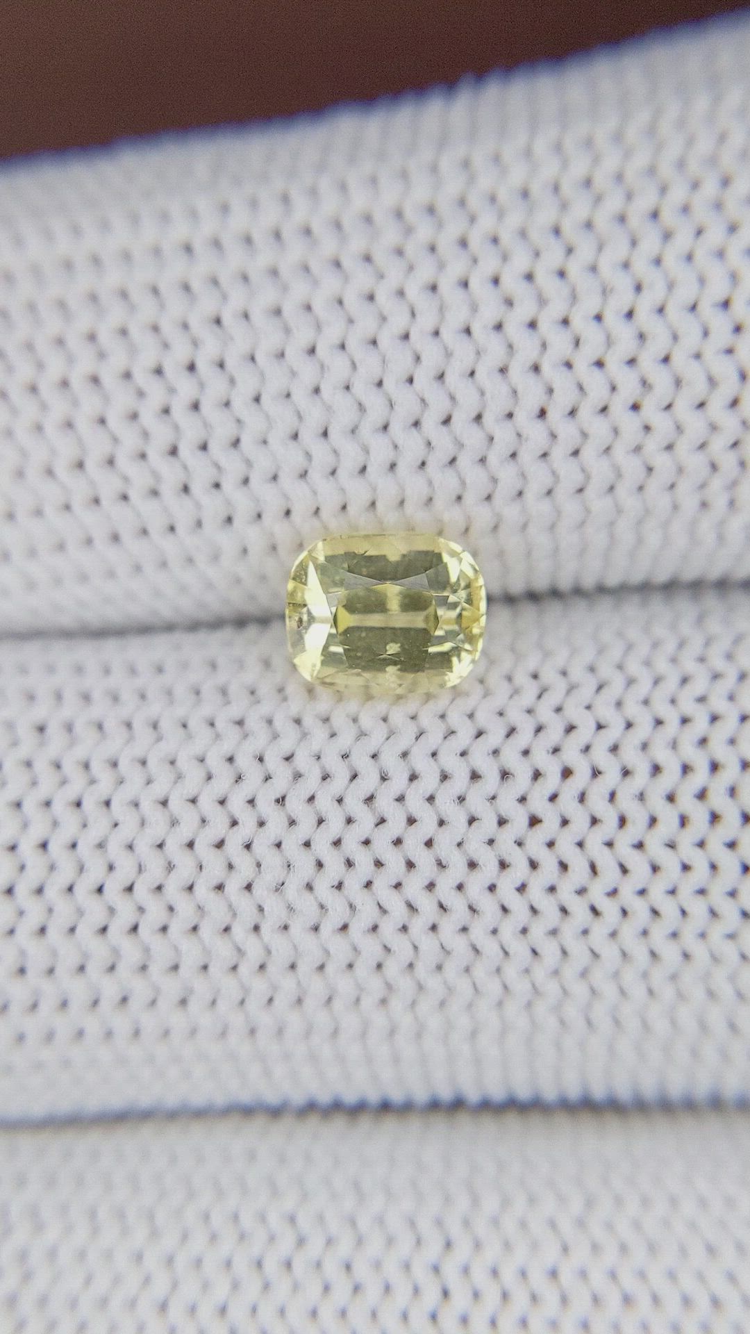 1.51 Ct. Yellow Sapphire from Ceylon (Sri Lanka) Size Video