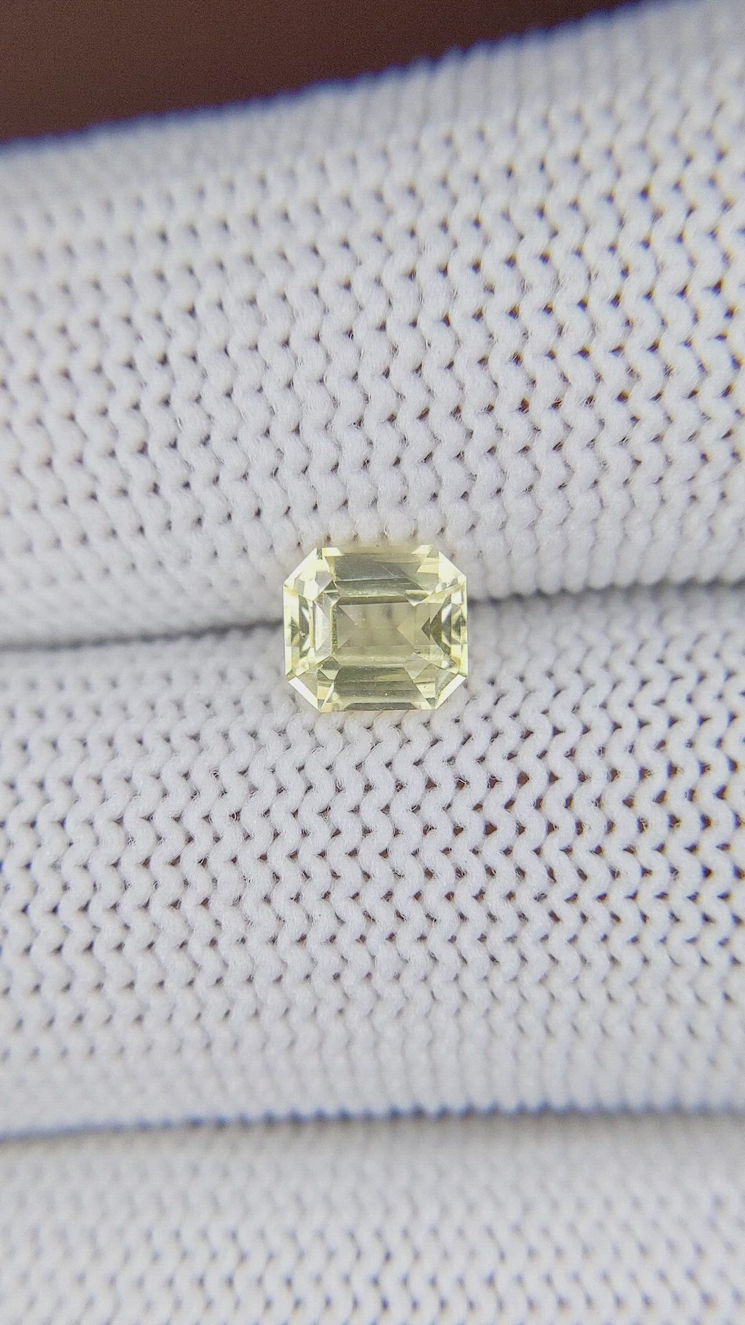1.07 Ct. Yellow Sapphire from Ceylon (Sri Lanka) Size Video
