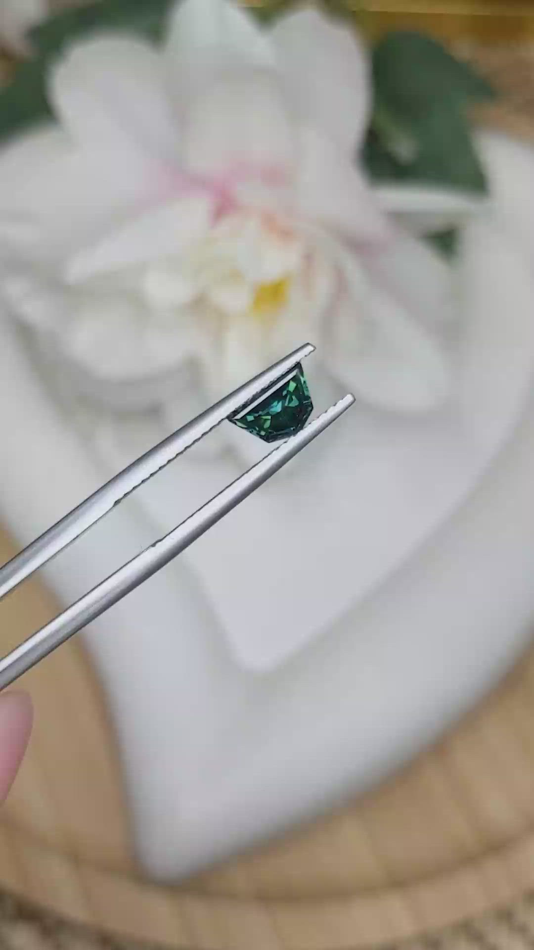 0.87 Ct. Bluish Green Sapphire from Ceylon (Sri Lanka) Size Video