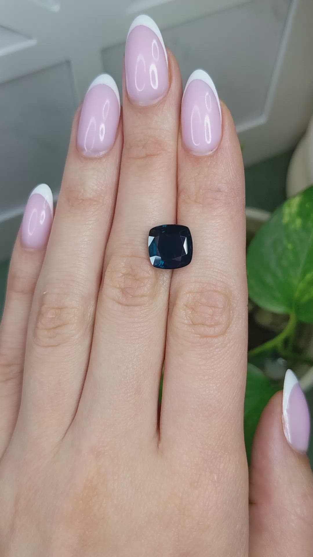 6.38 Ct. Blue Sapphire from Ceylon (Sri Lanka) Size Video